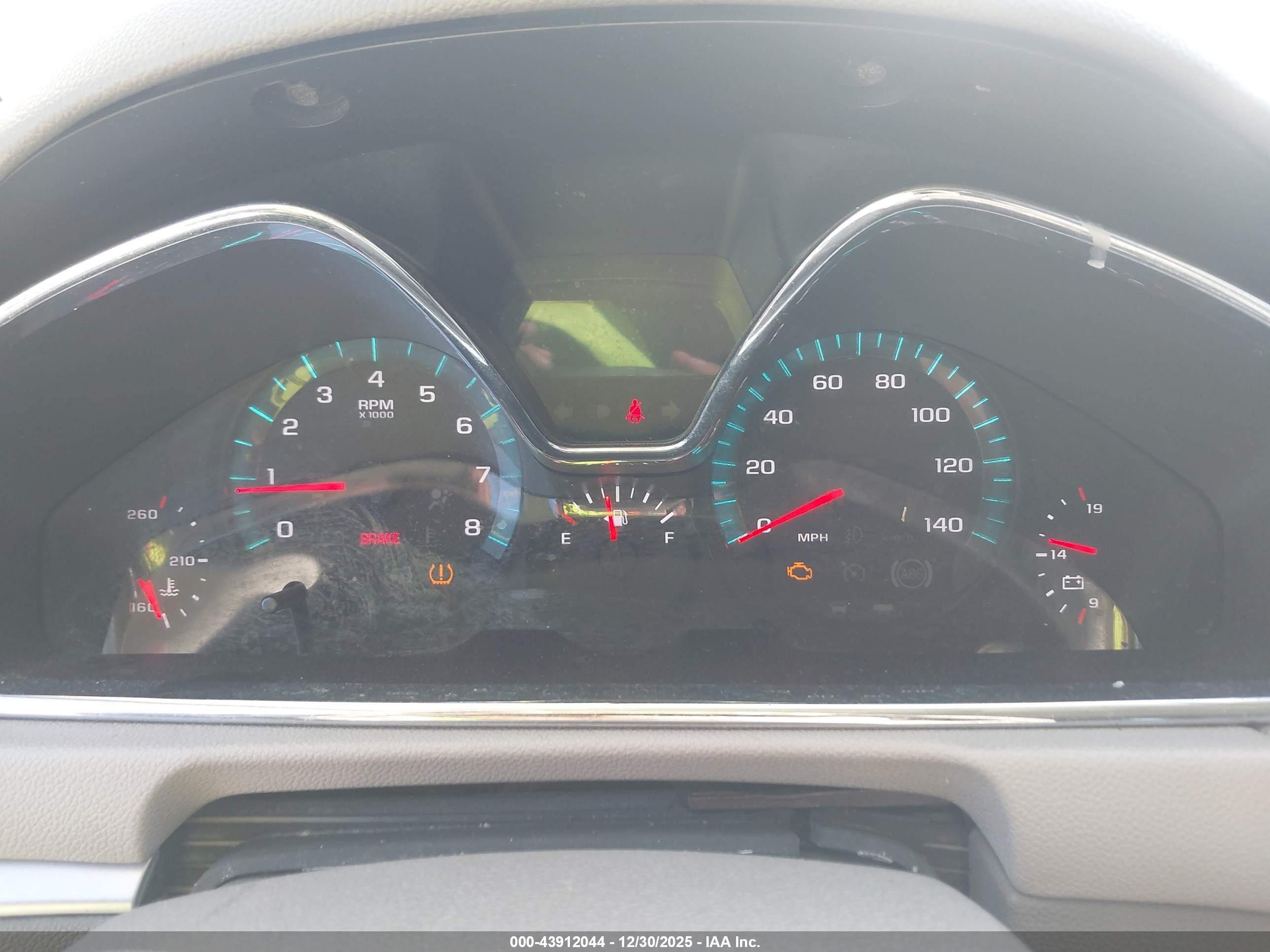 CHEVROLET TRAVERSE image 7