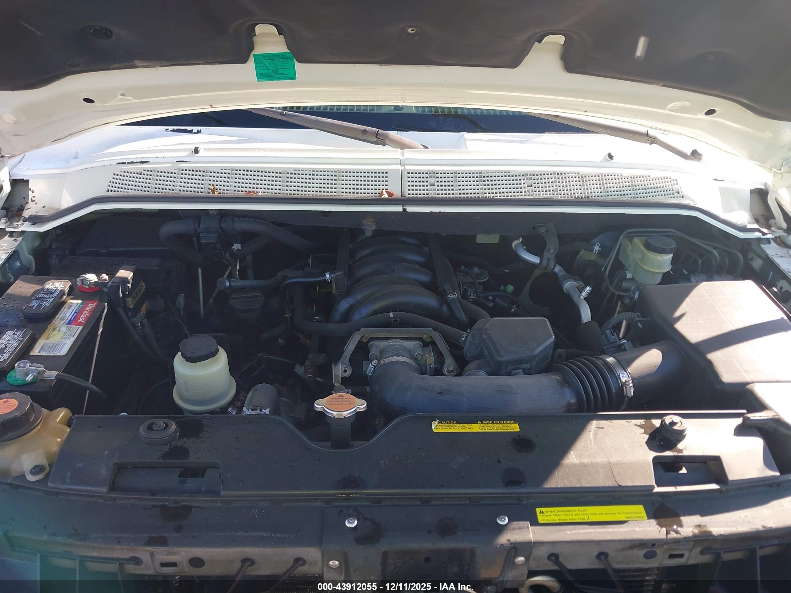 INFINITI QX56 image 10