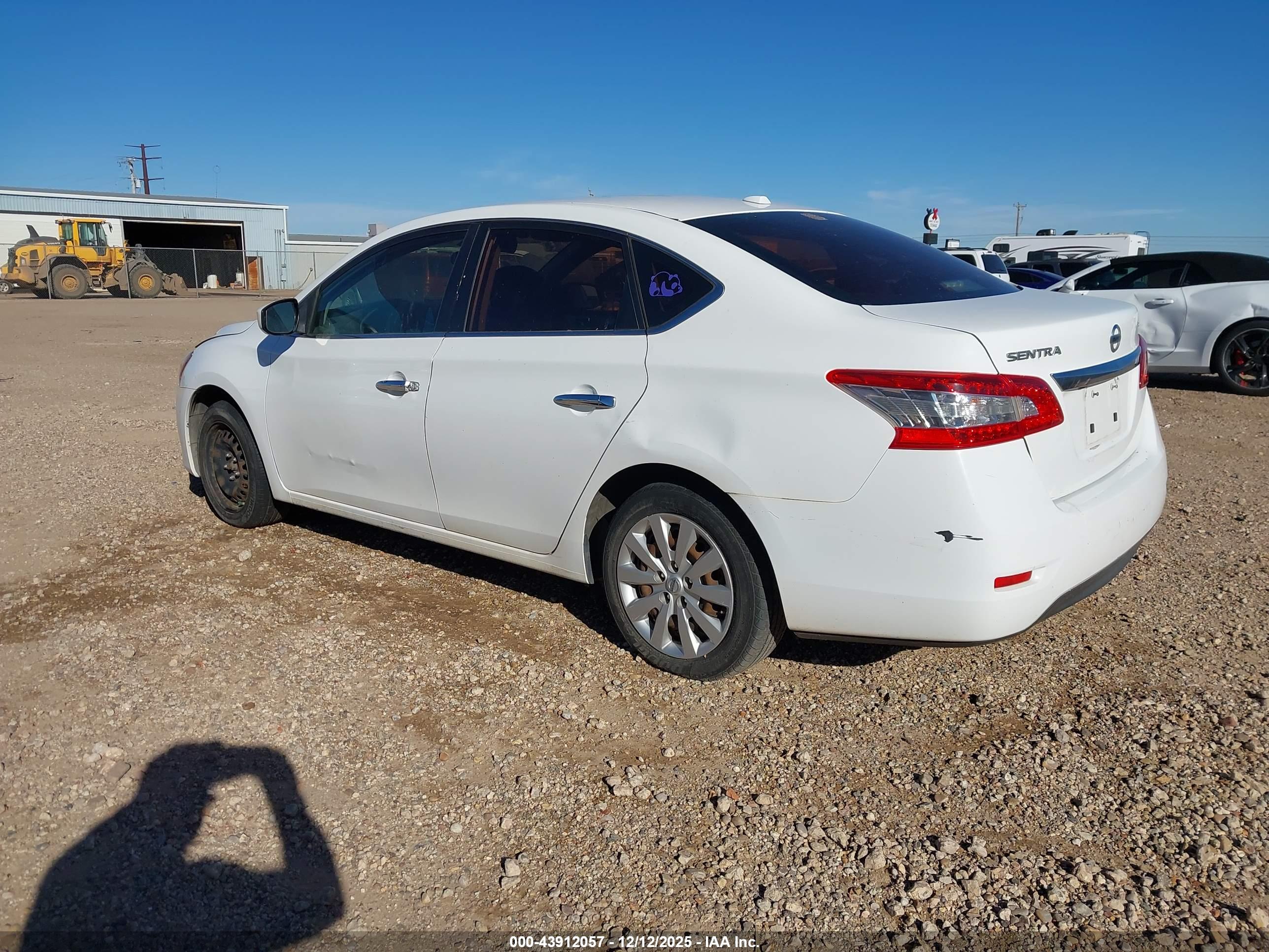 NISSAN SENTRA image 3
