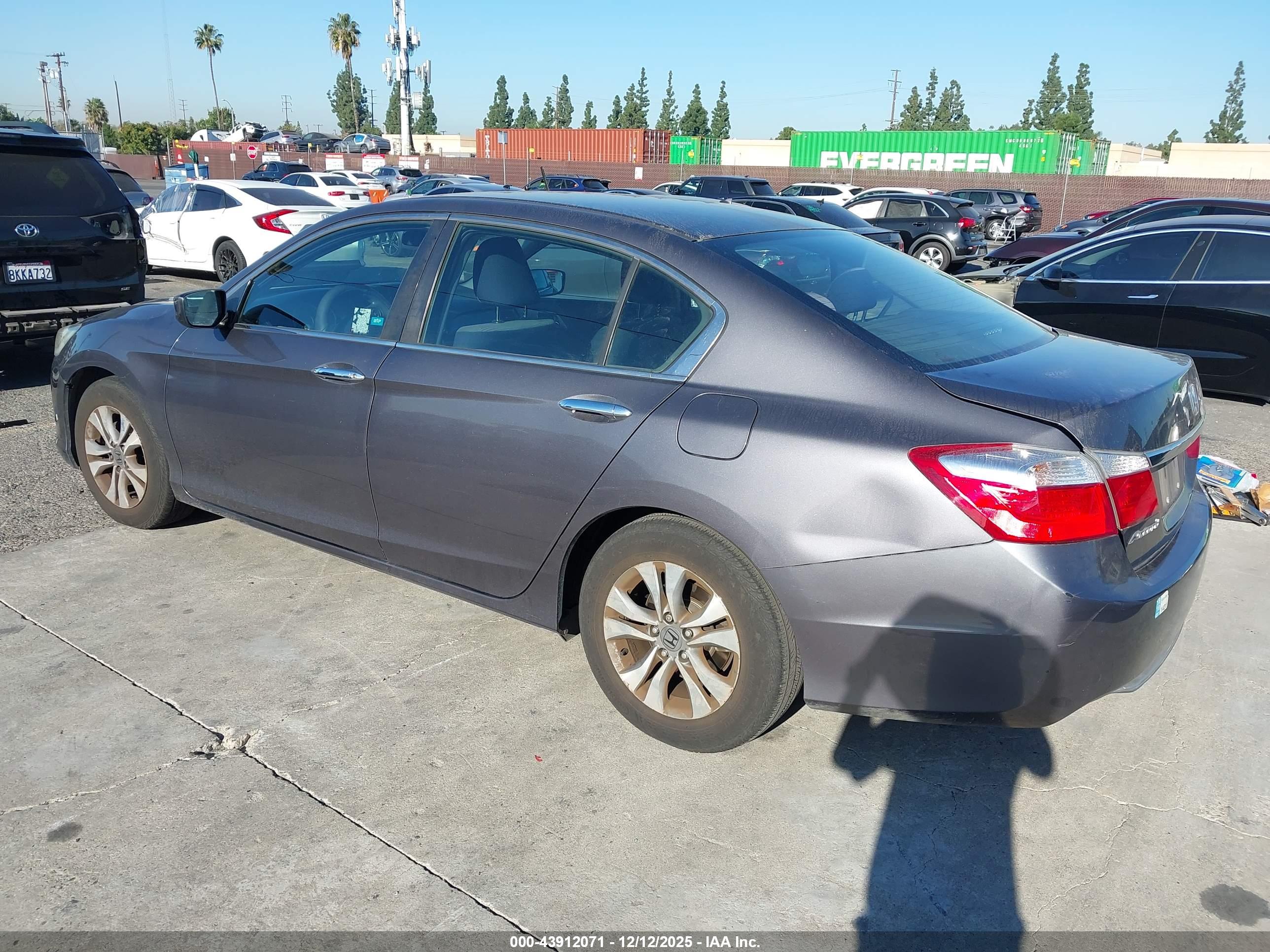 HONDA ACCORD image 3