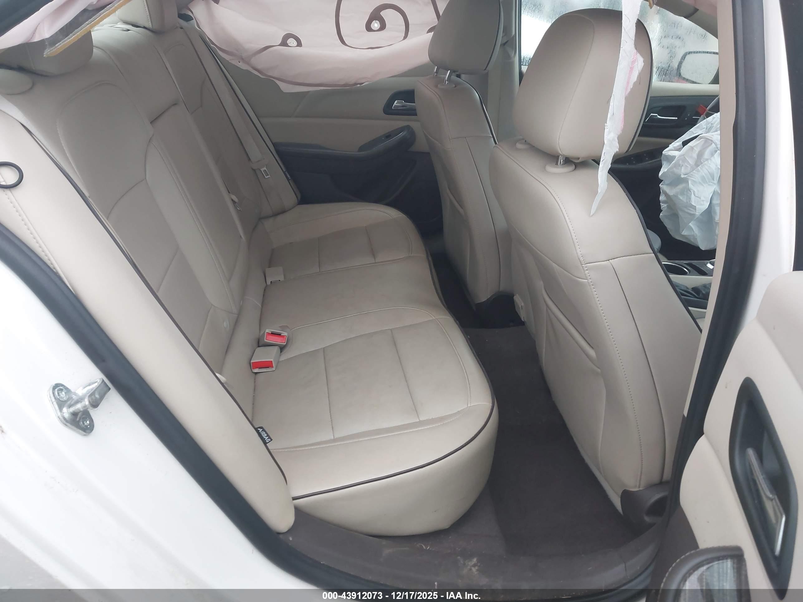 CHEVROLET MALIBU image 8