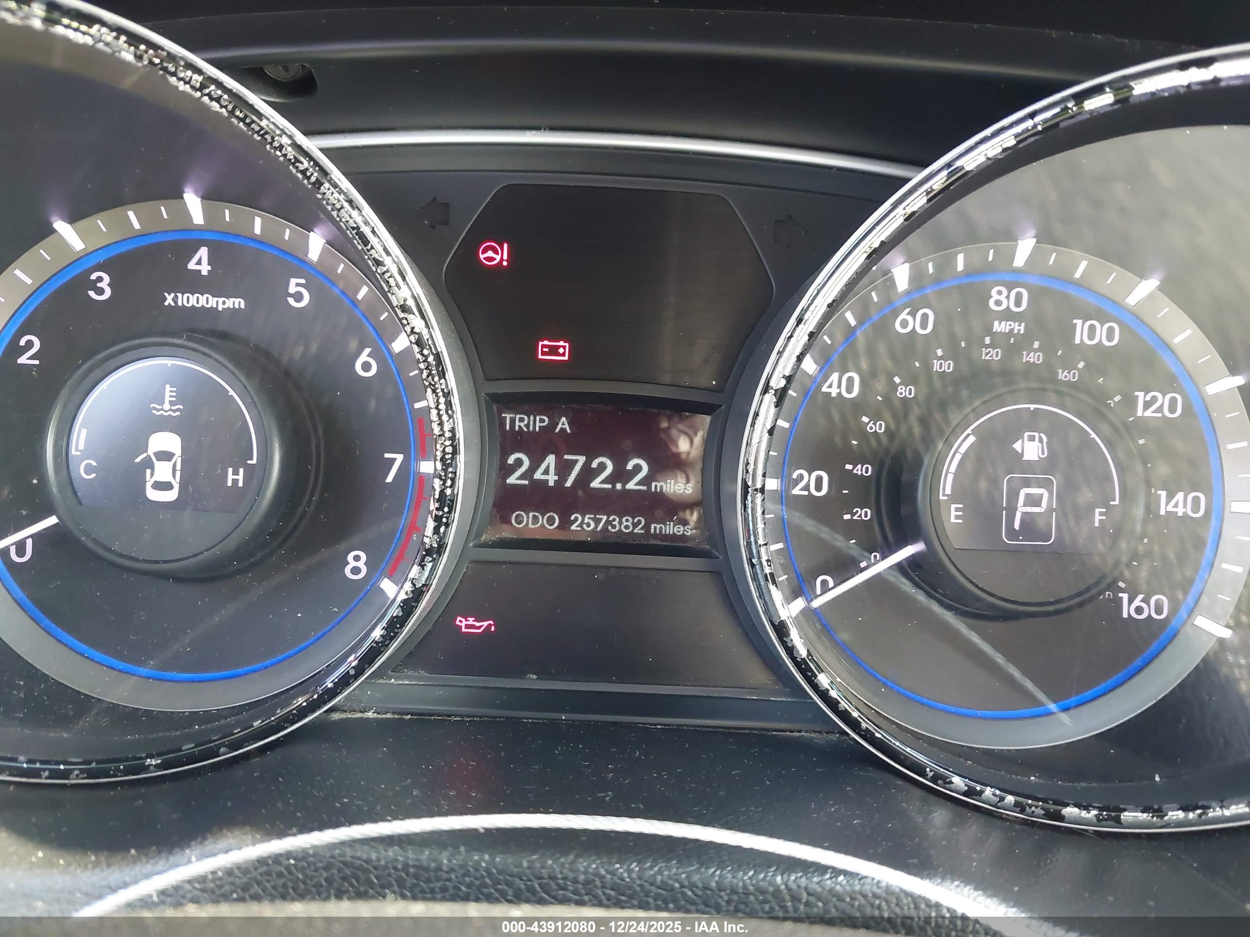 HYUNDAI SONATA image 7