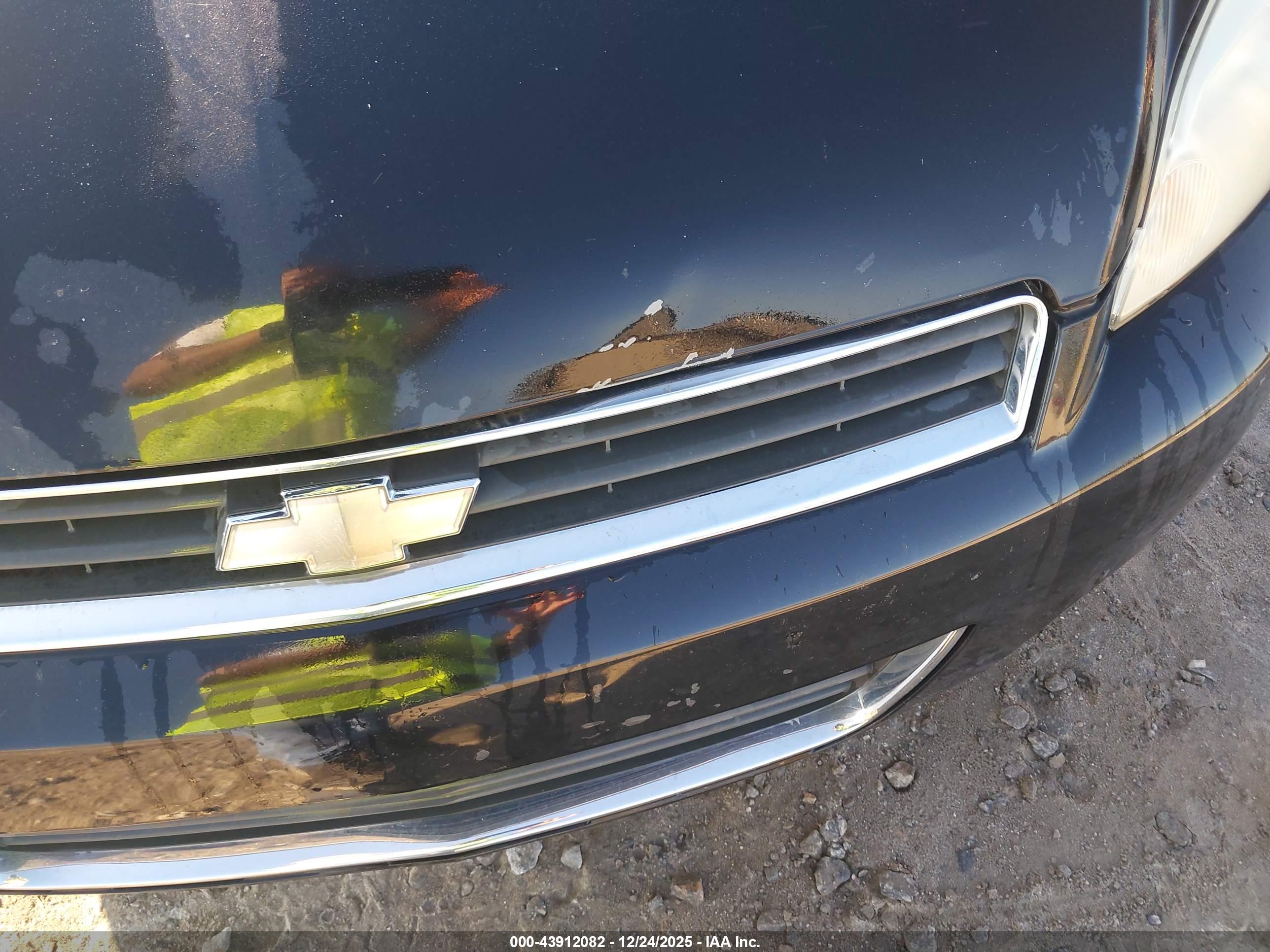 CHEVROLET IMPALA image 6