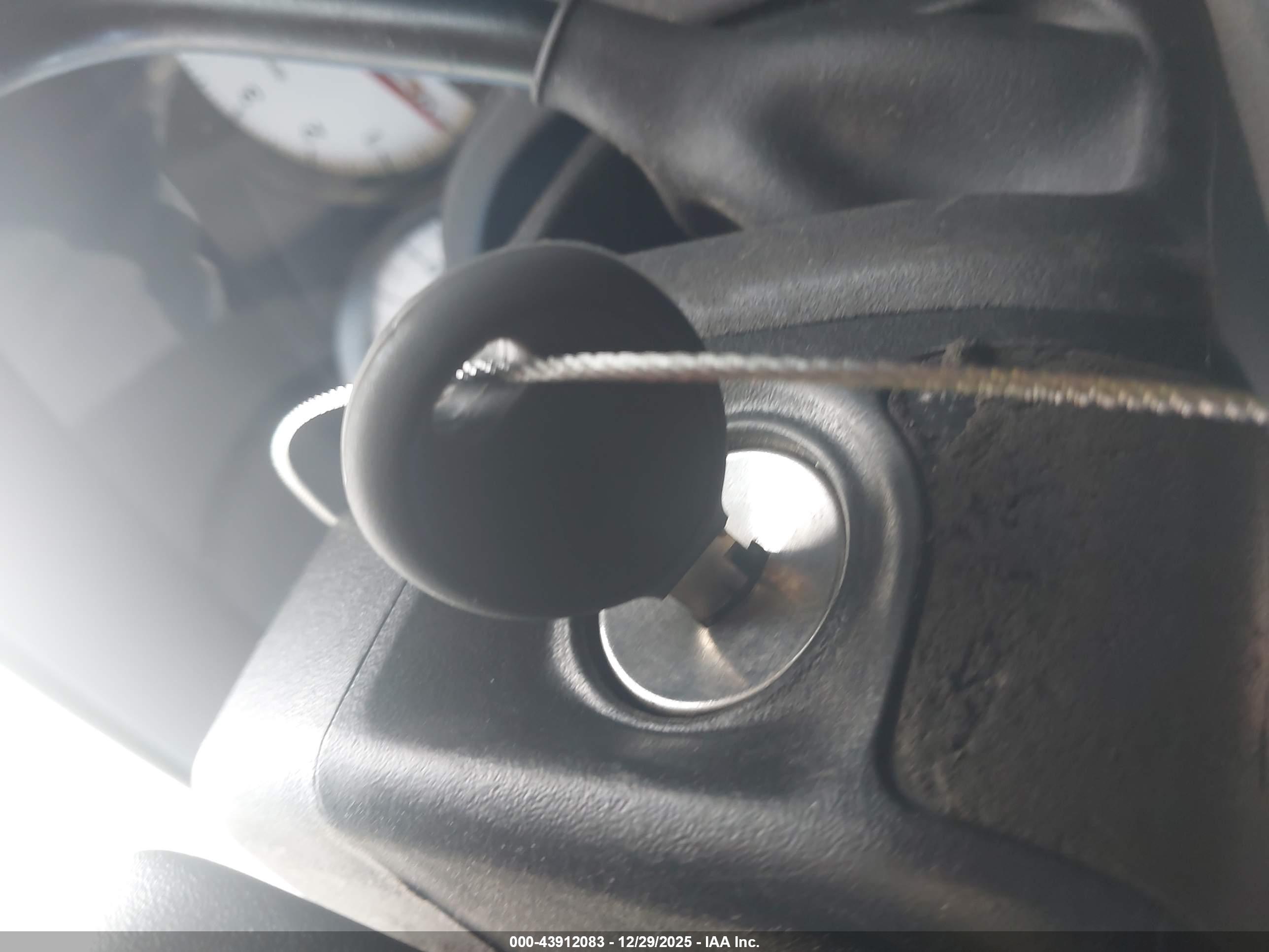 DODGE DAKOTA image 11