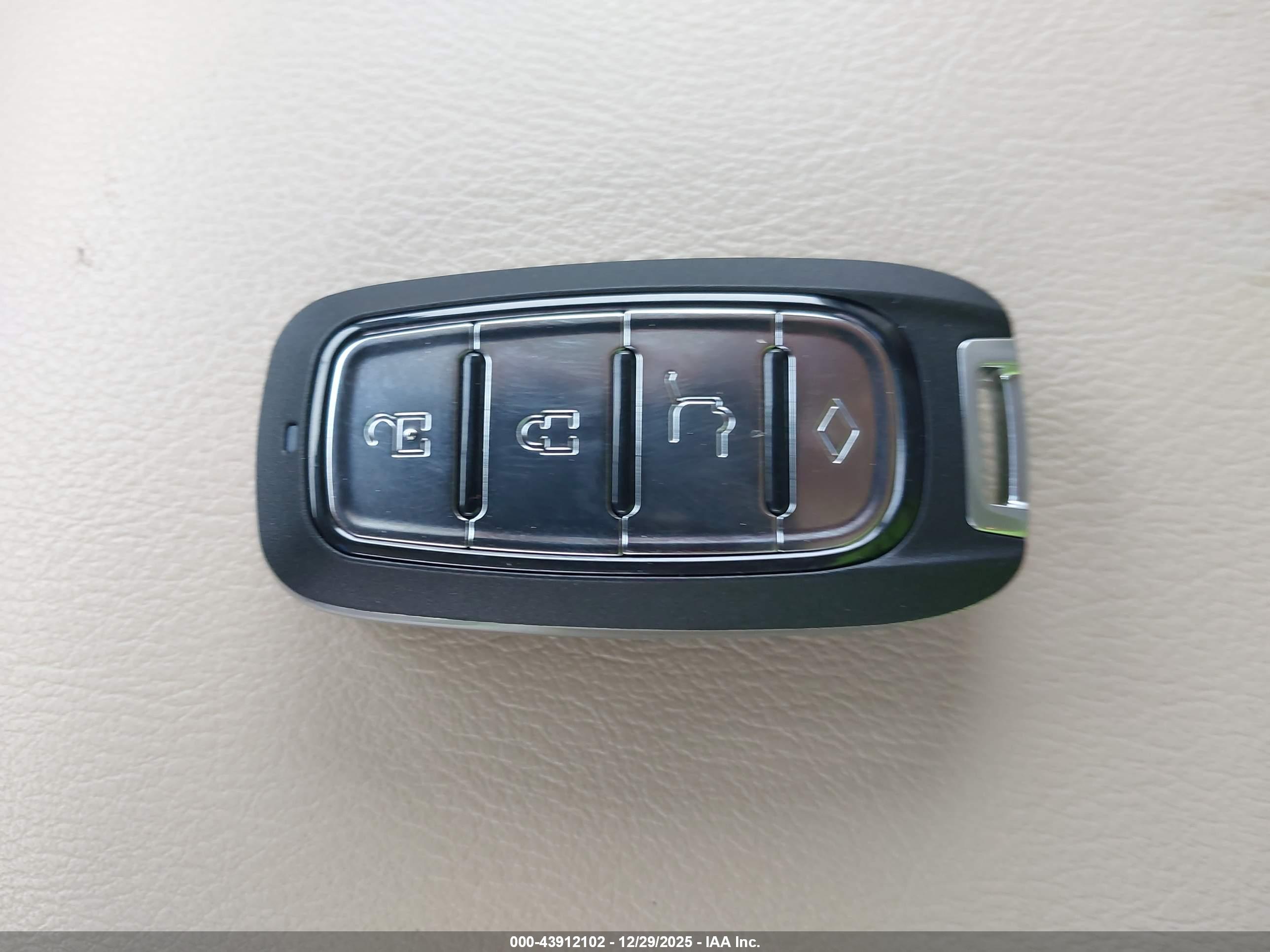 FORD FLEX image 11
