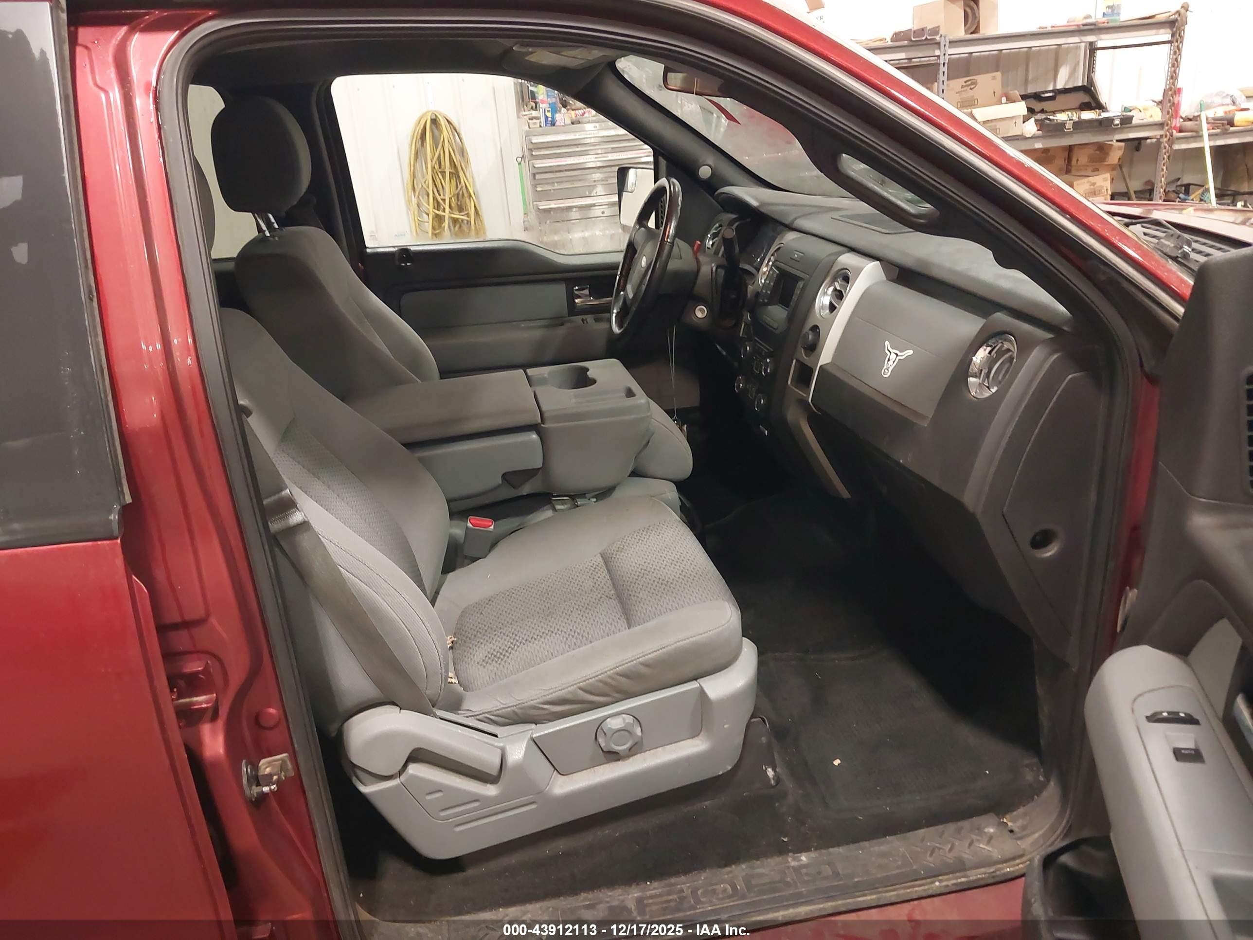 FORD F-150 image 5