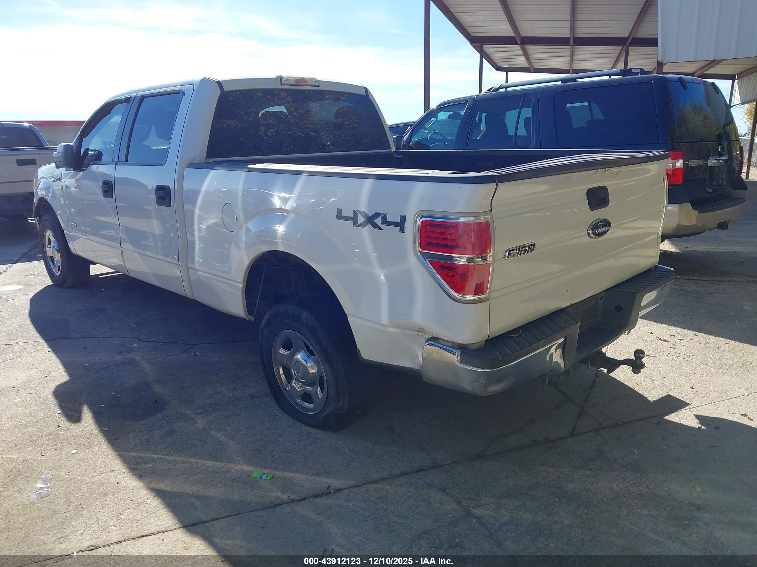 FORD F-150 image 3
