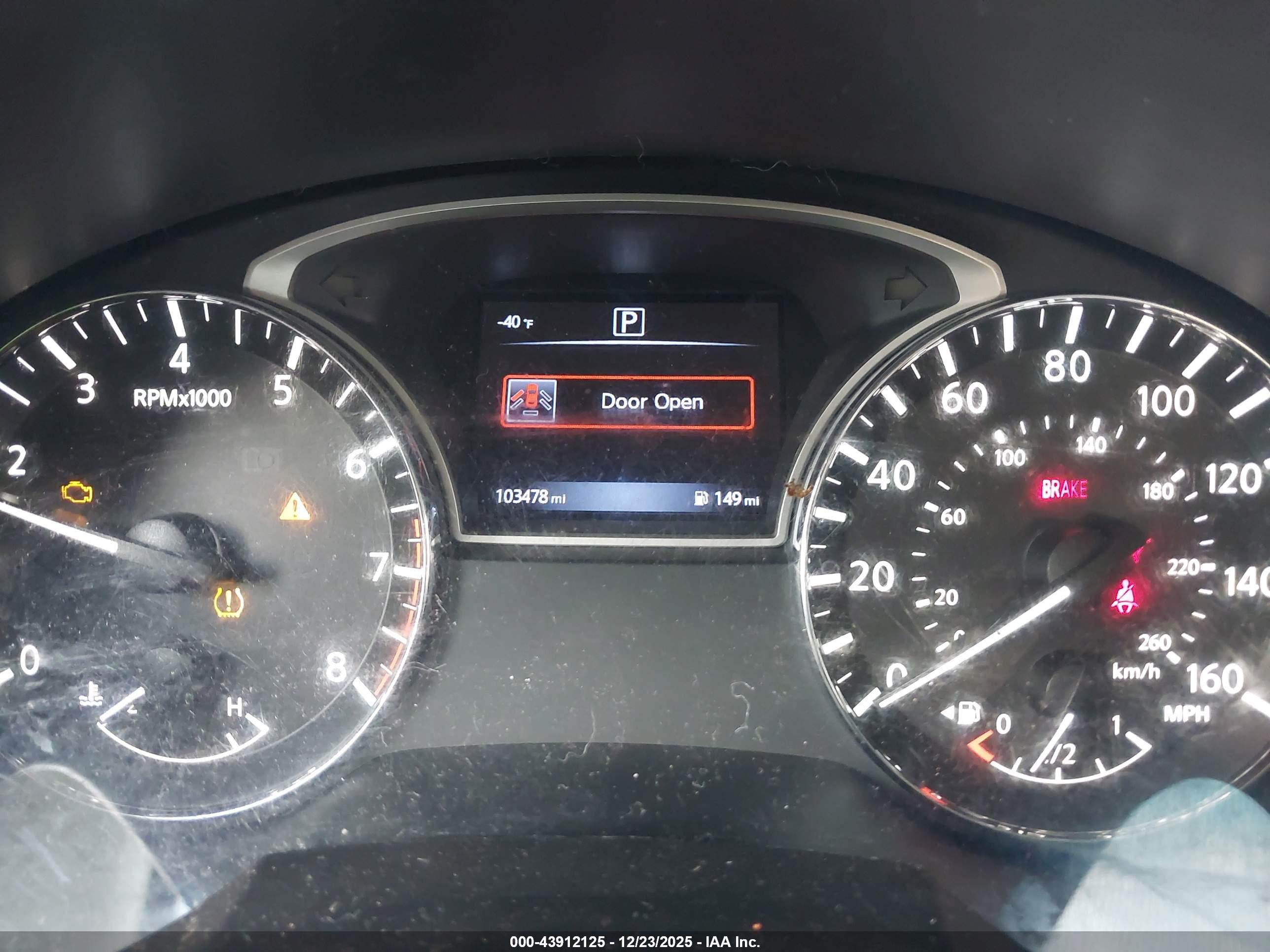 NISSAN ALTIMA image 7