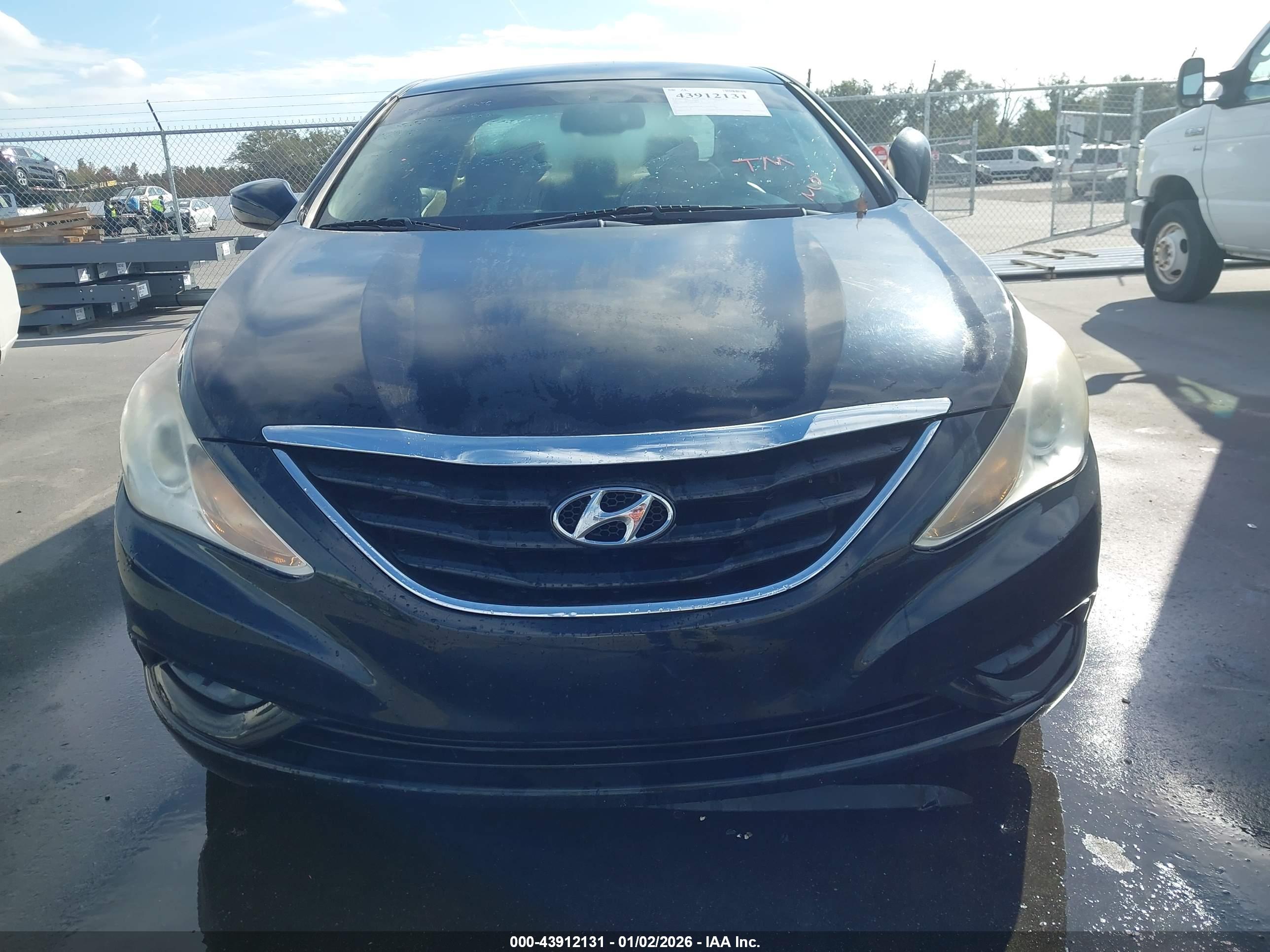 HYUNDAI SONATA image 6