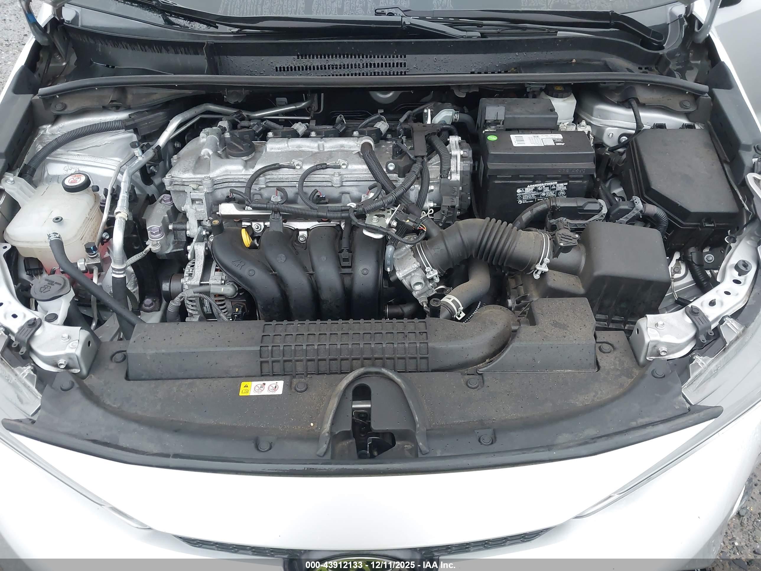 TOYOTA COROLLA image 10