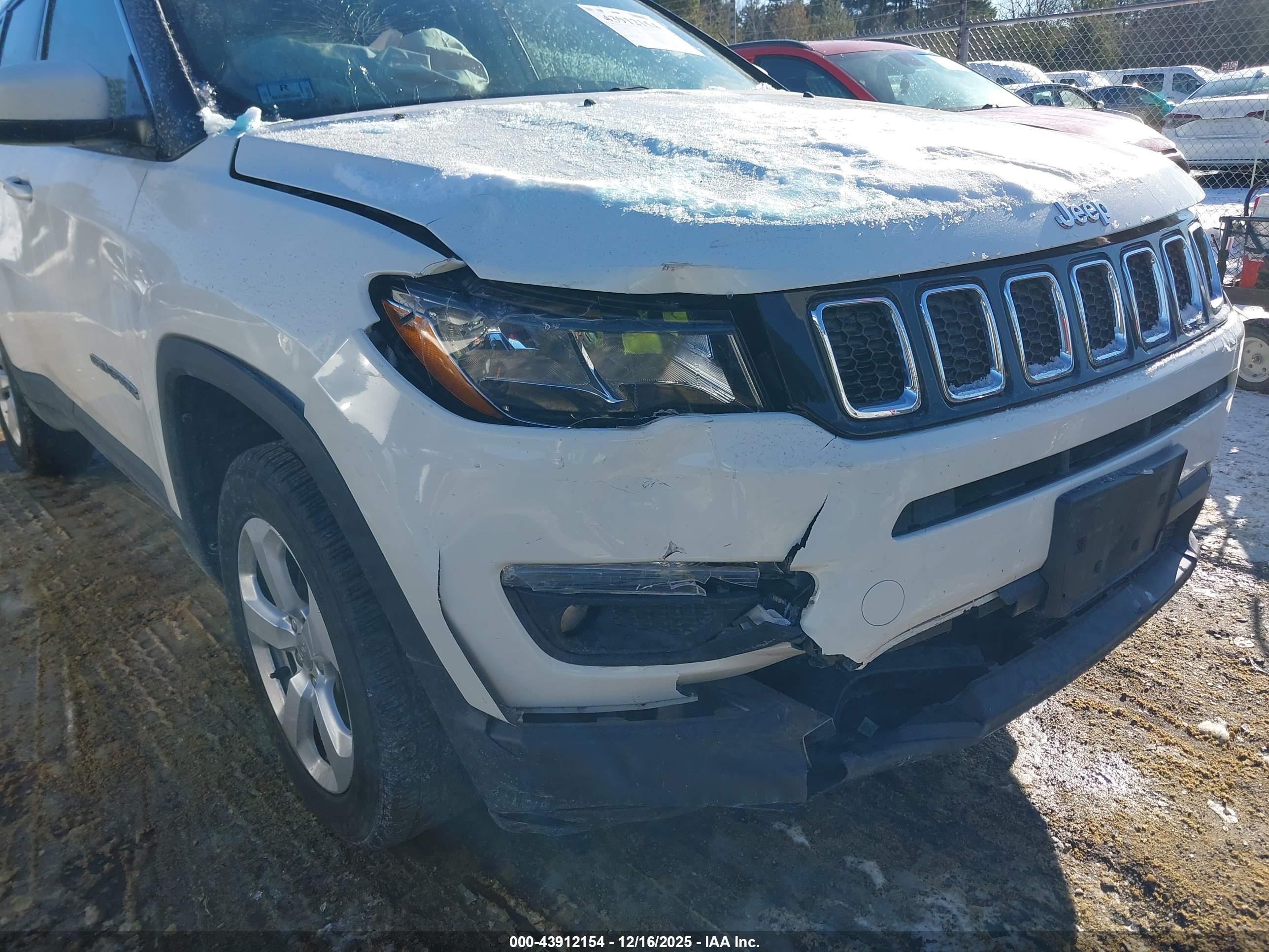 JEEP COMPASS image 6
