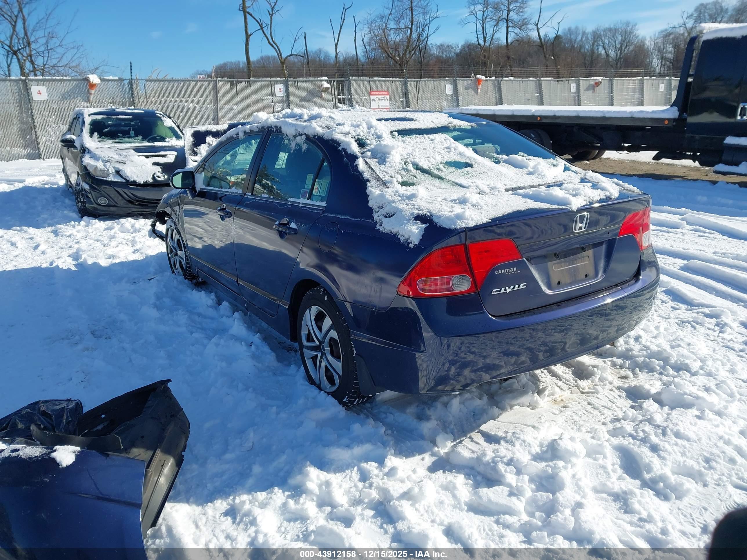 HONDA CIVIC image 3