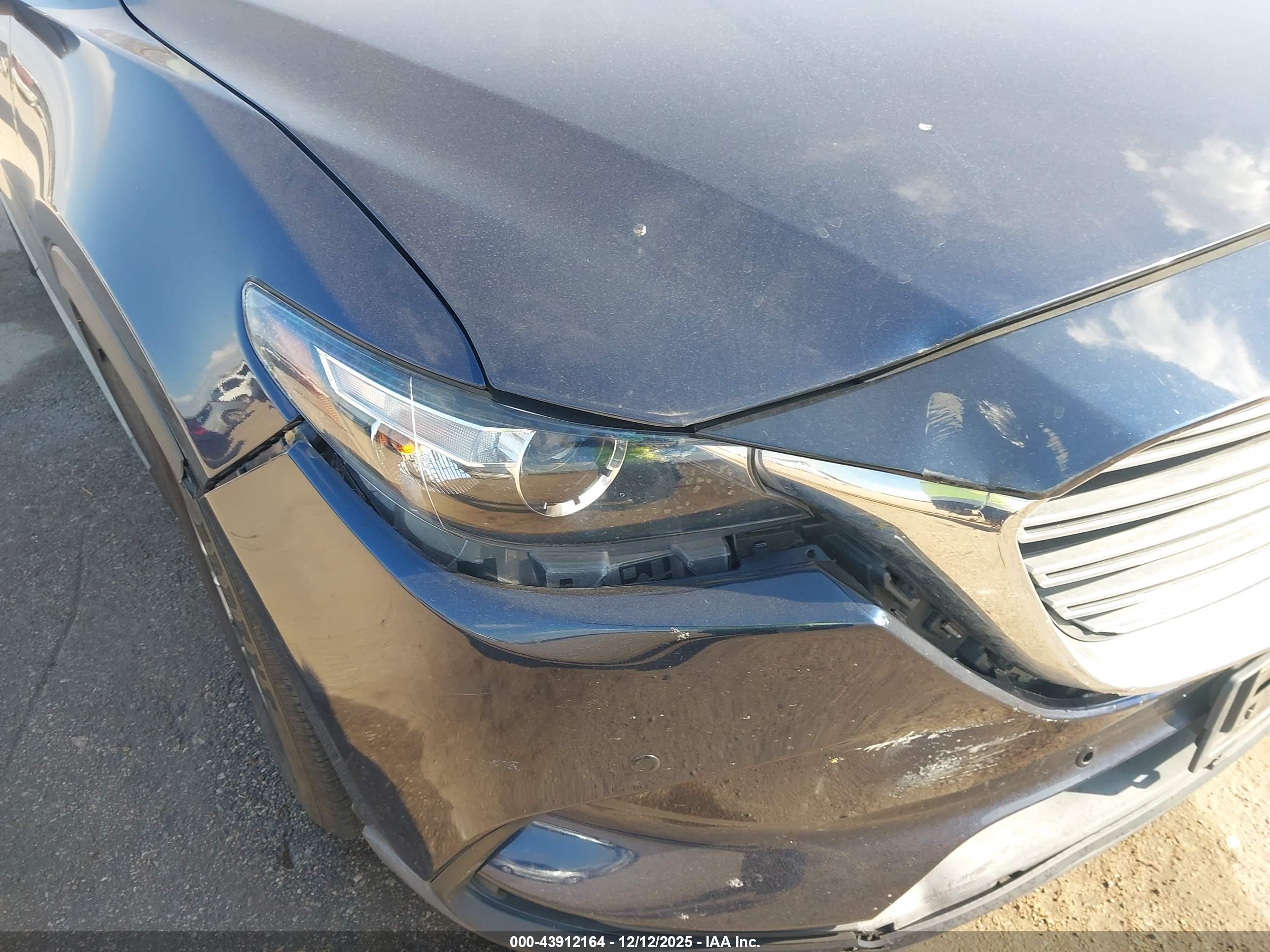 MAZDA CX-9 image 6
