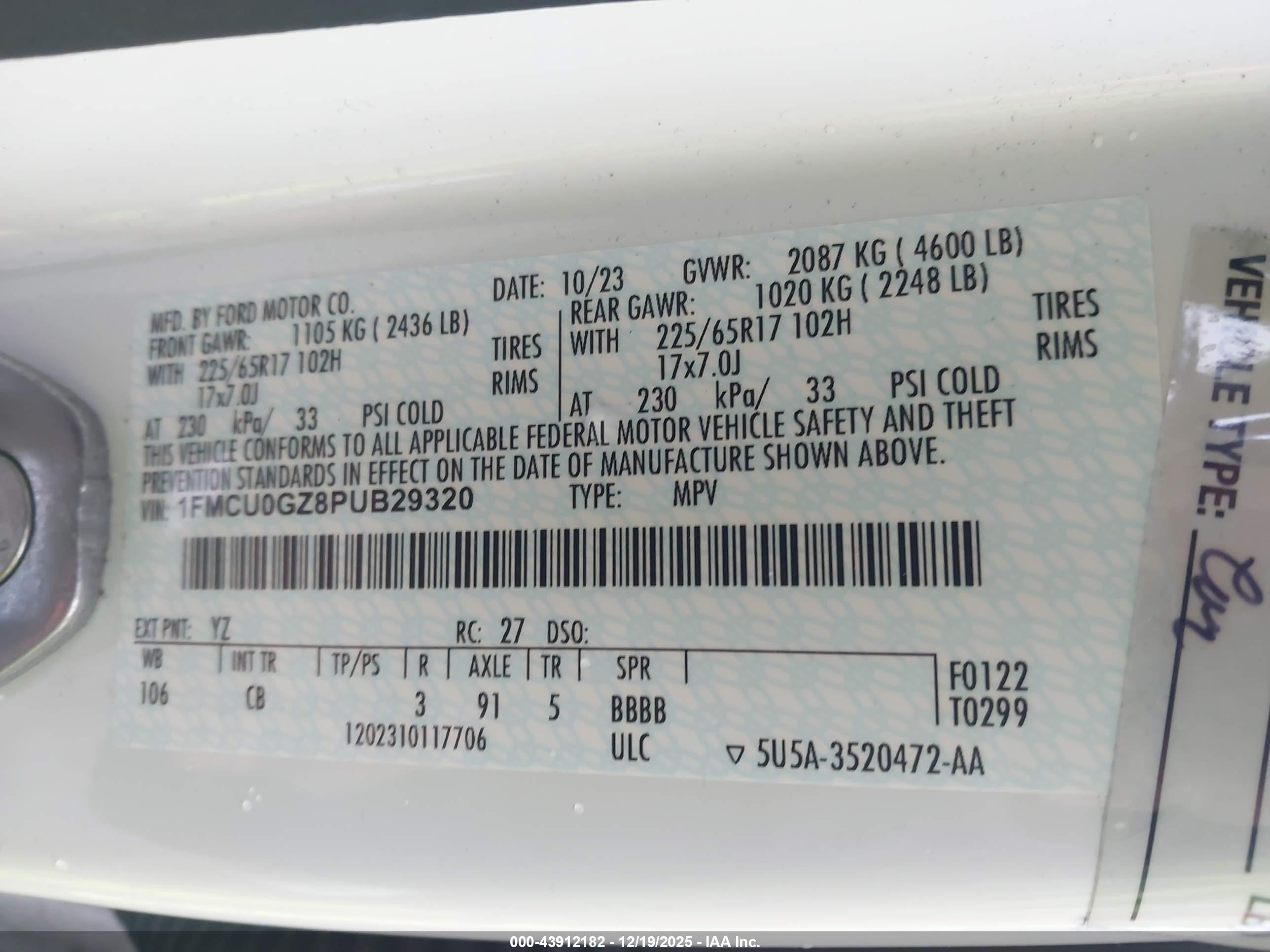 FORD ESCAPE image 9