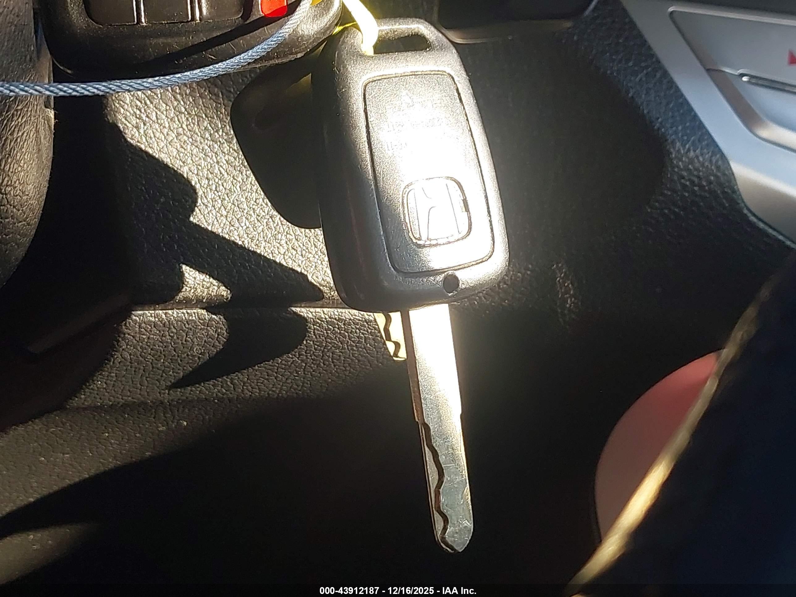 HONDA ACCORD image 11
