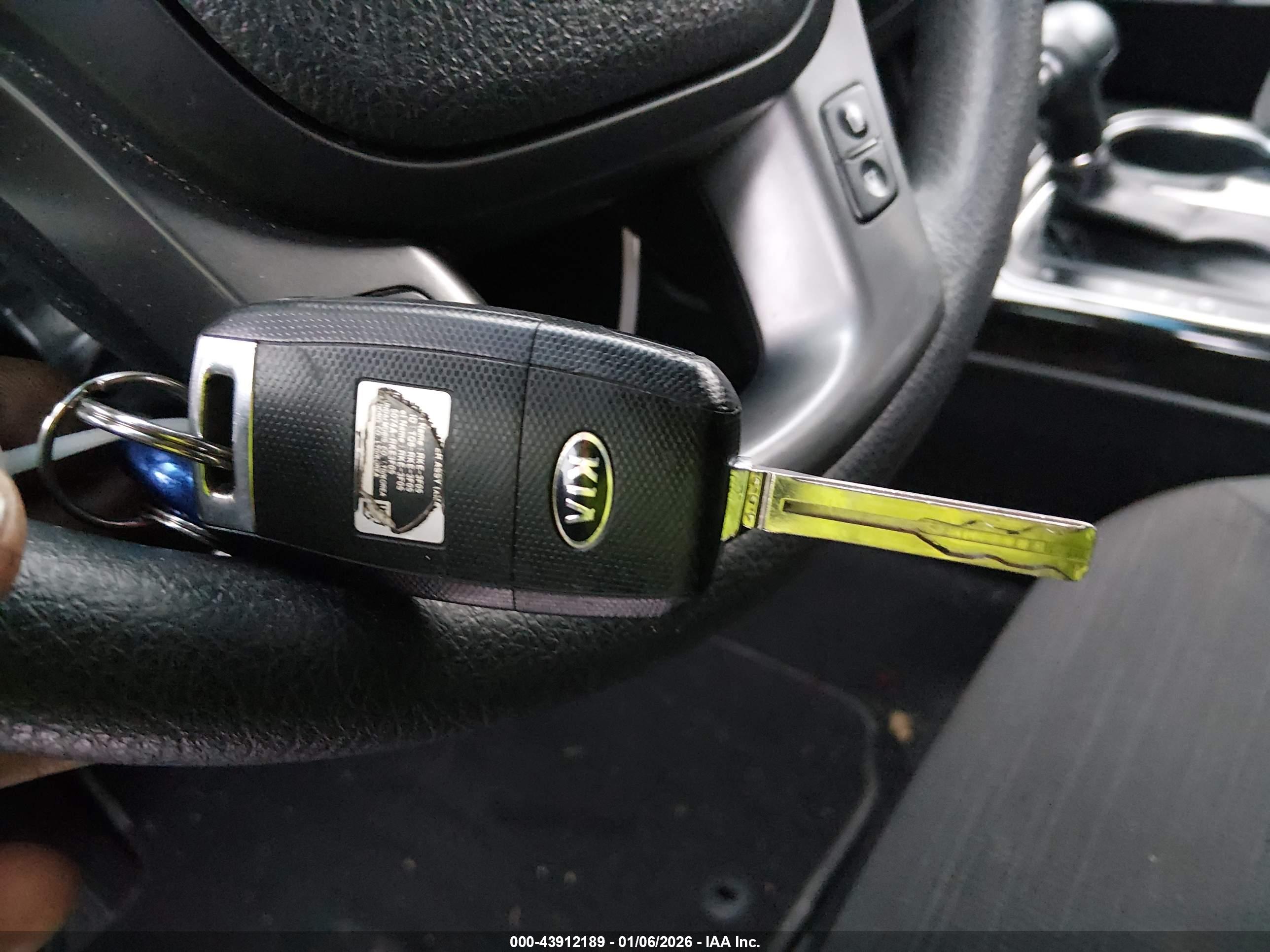 KIA SORENTO image 11