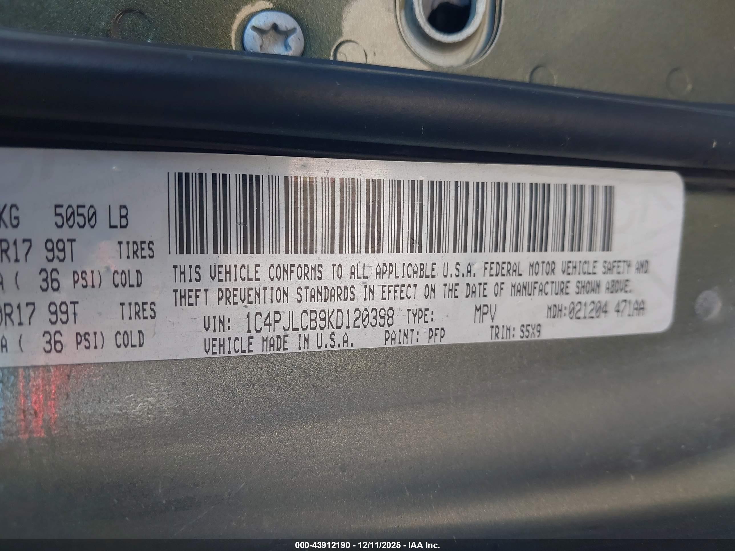 JEEP CHEROKEE image 9