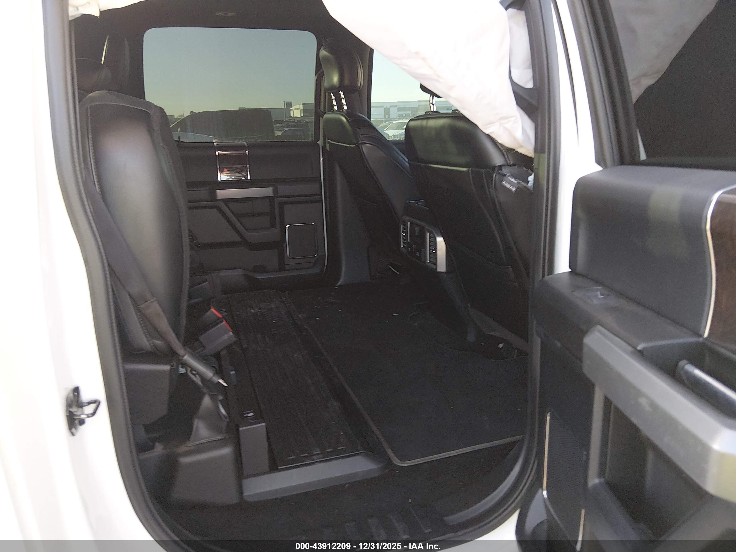 FORD F-350 image 7