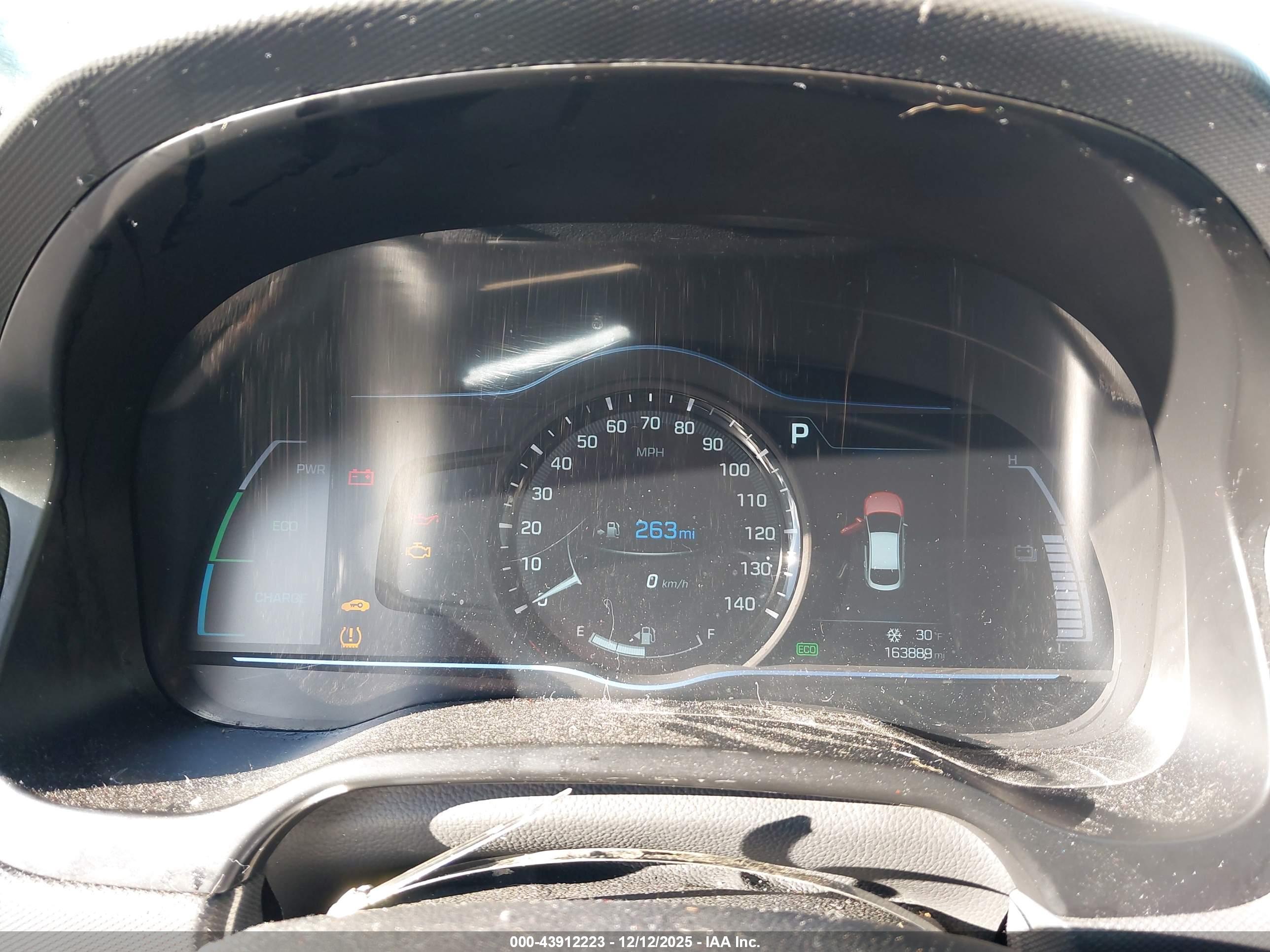HYUNDAI IONIQ image 7