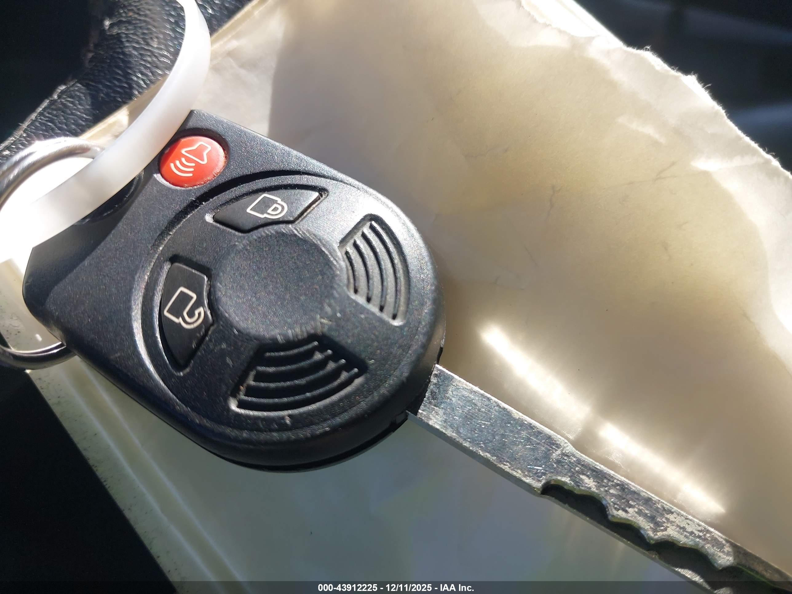 FORD ESCAPE image 11
