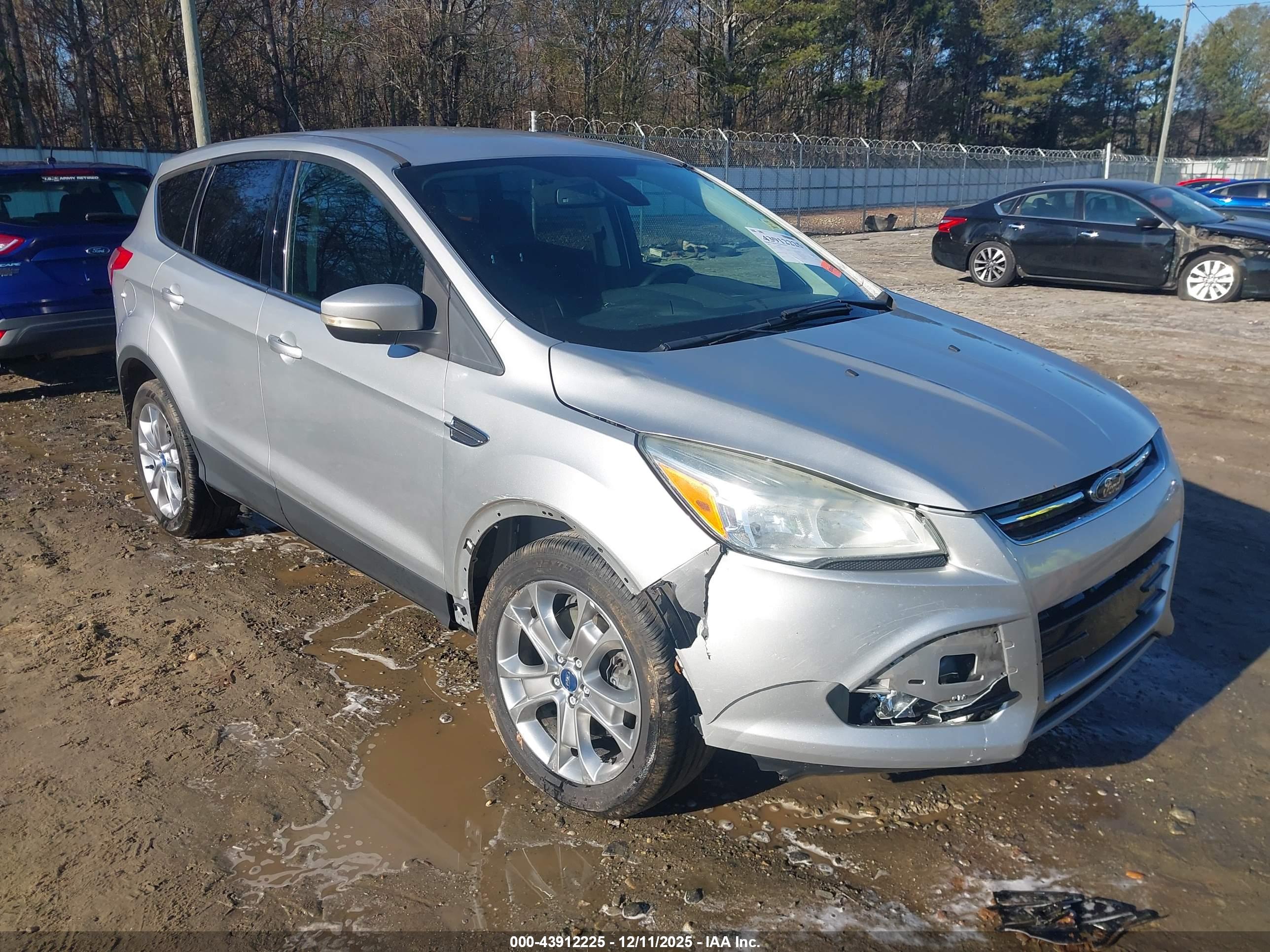 FORD ESCAPE image 6