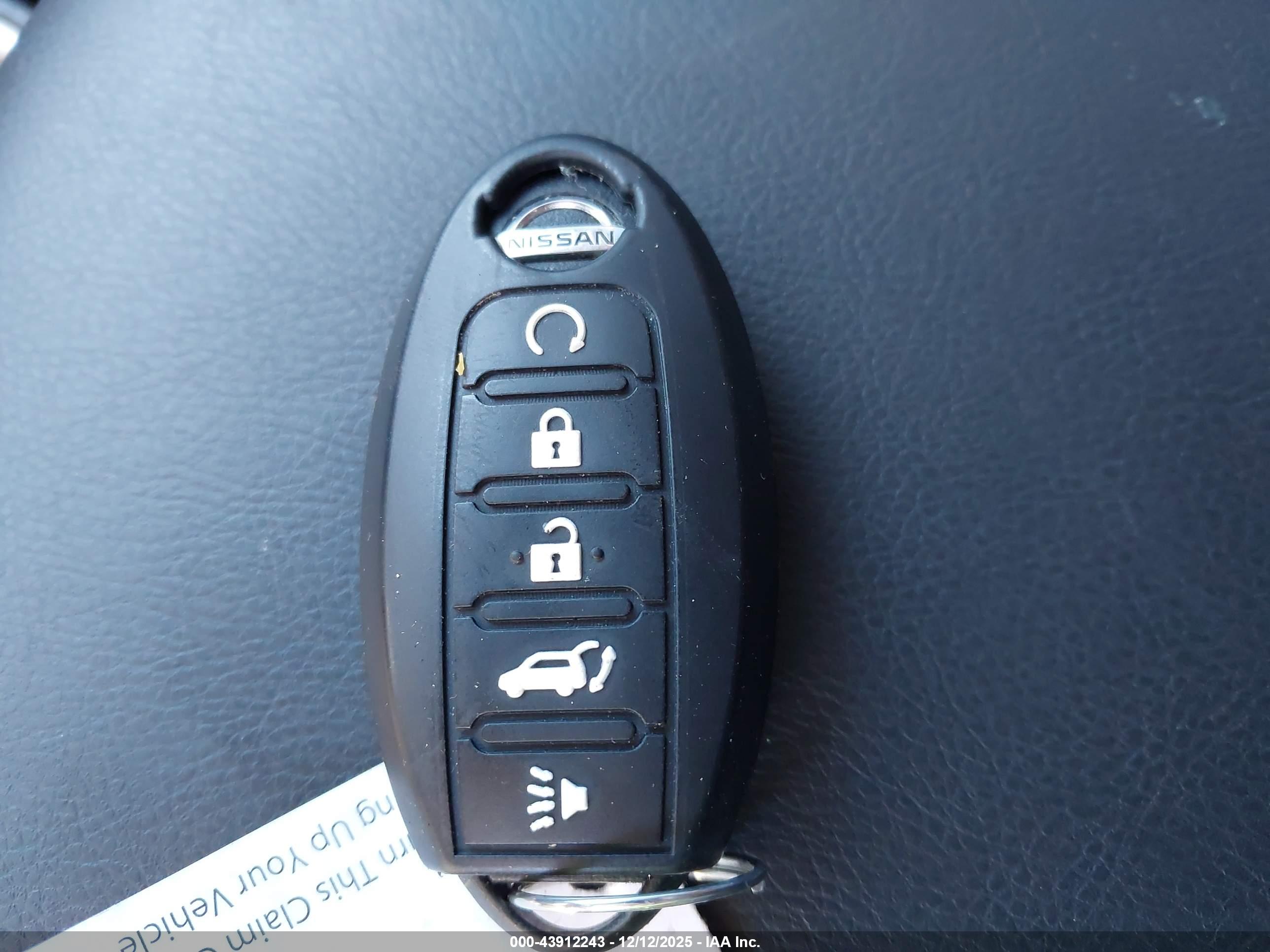 NISSAN PATHFINDER image 11