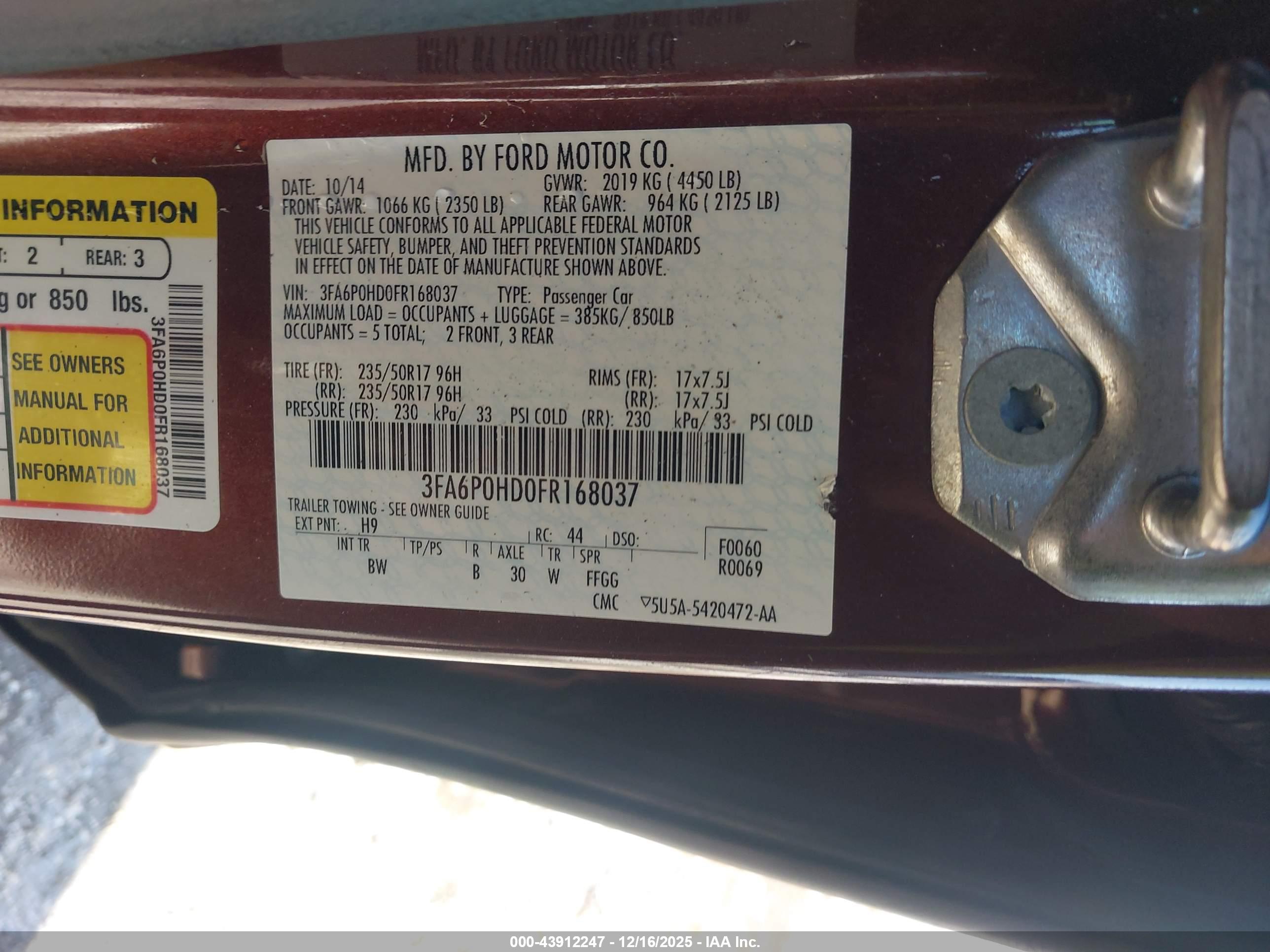 FORD FUSION image 9
