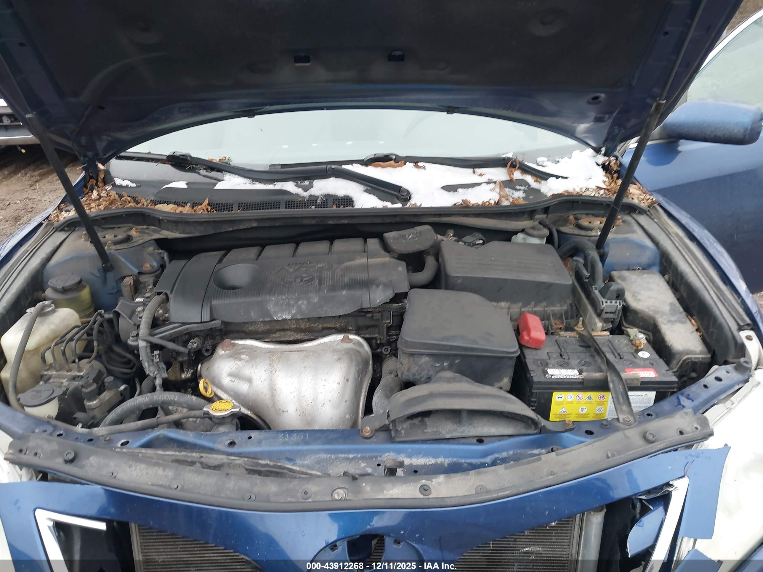 TOYOTA CAMRY image 10