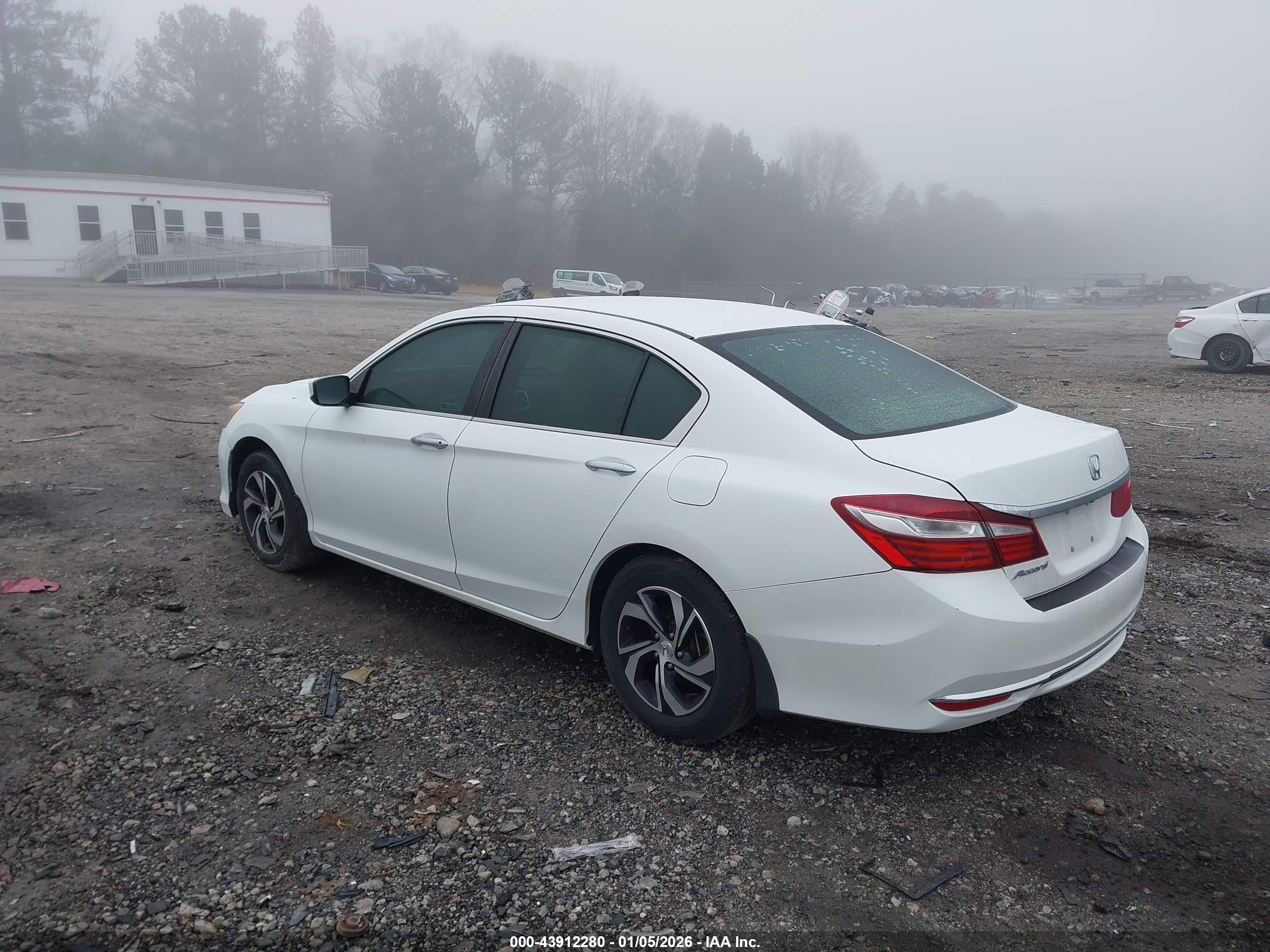 HONDA ACCORD image 3