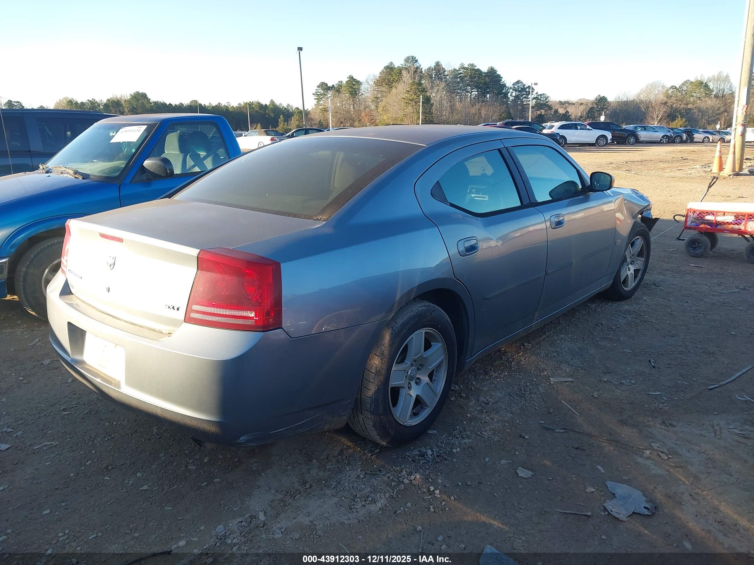 DODGE CHARGER image 4