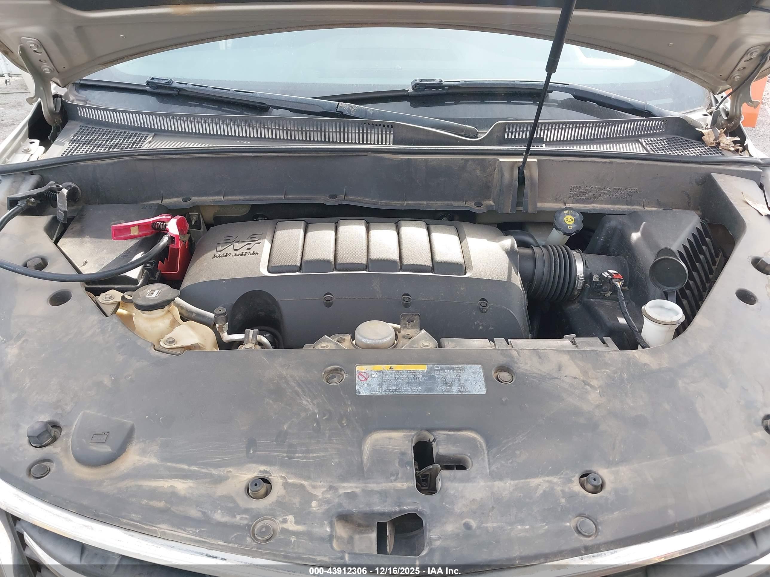 CHEVROLET TRAVERSE image 10