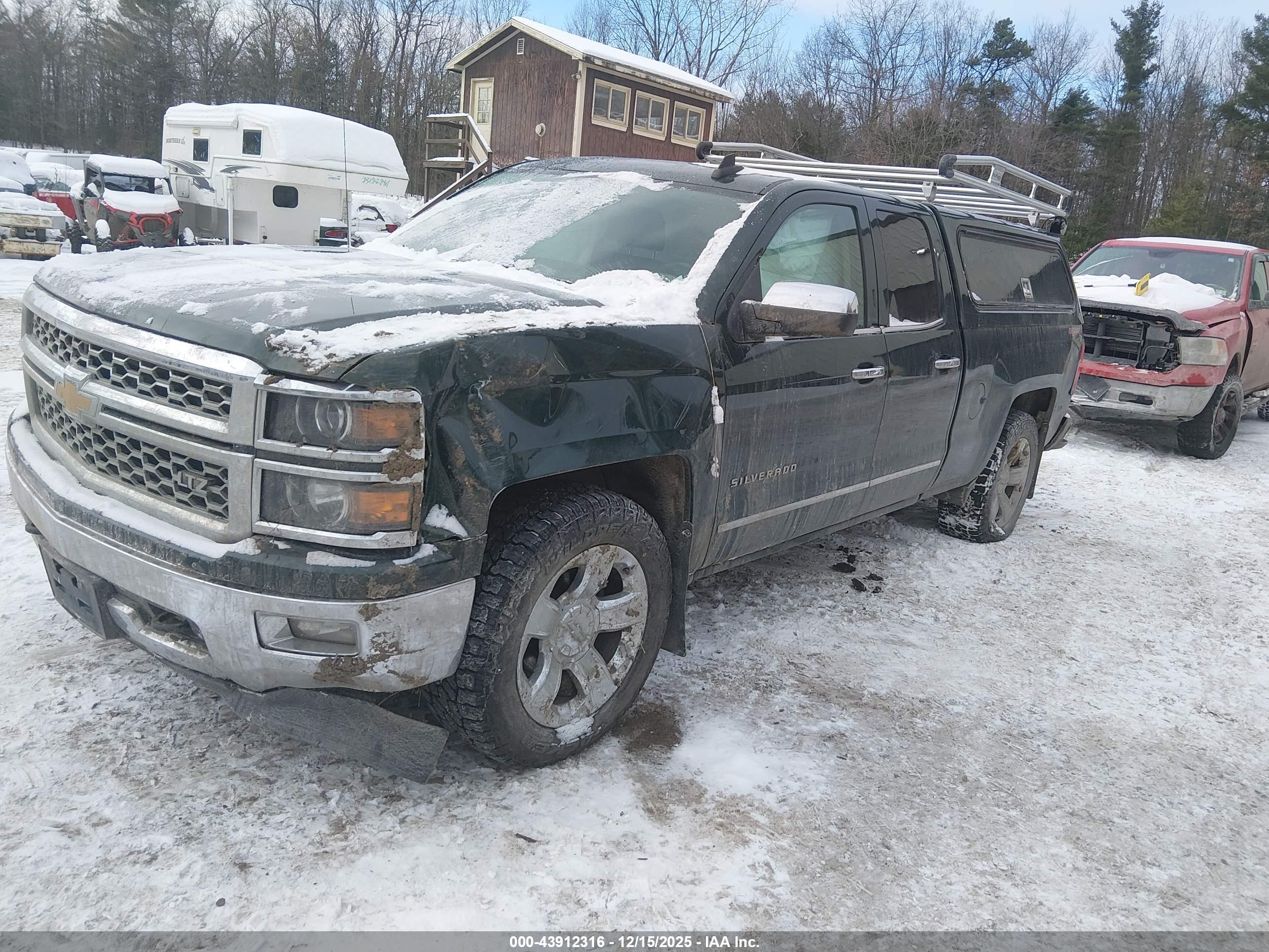 CHEVROLET SILVERADO image 2