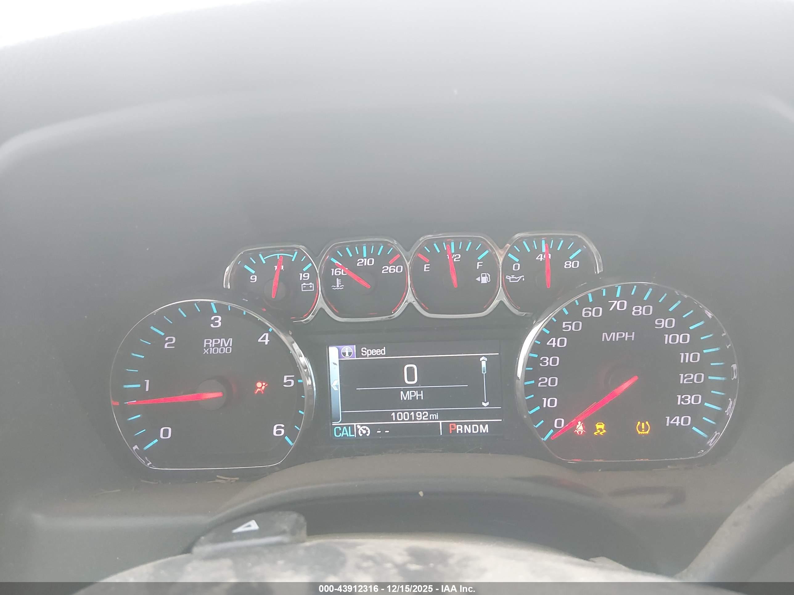 CHEVROLET SILVERADO image 7