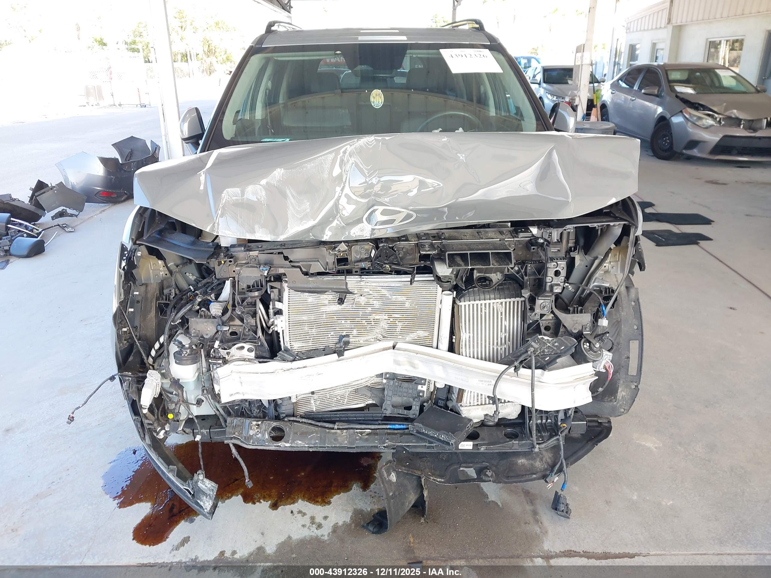 HYUNDAI SANTA image 6