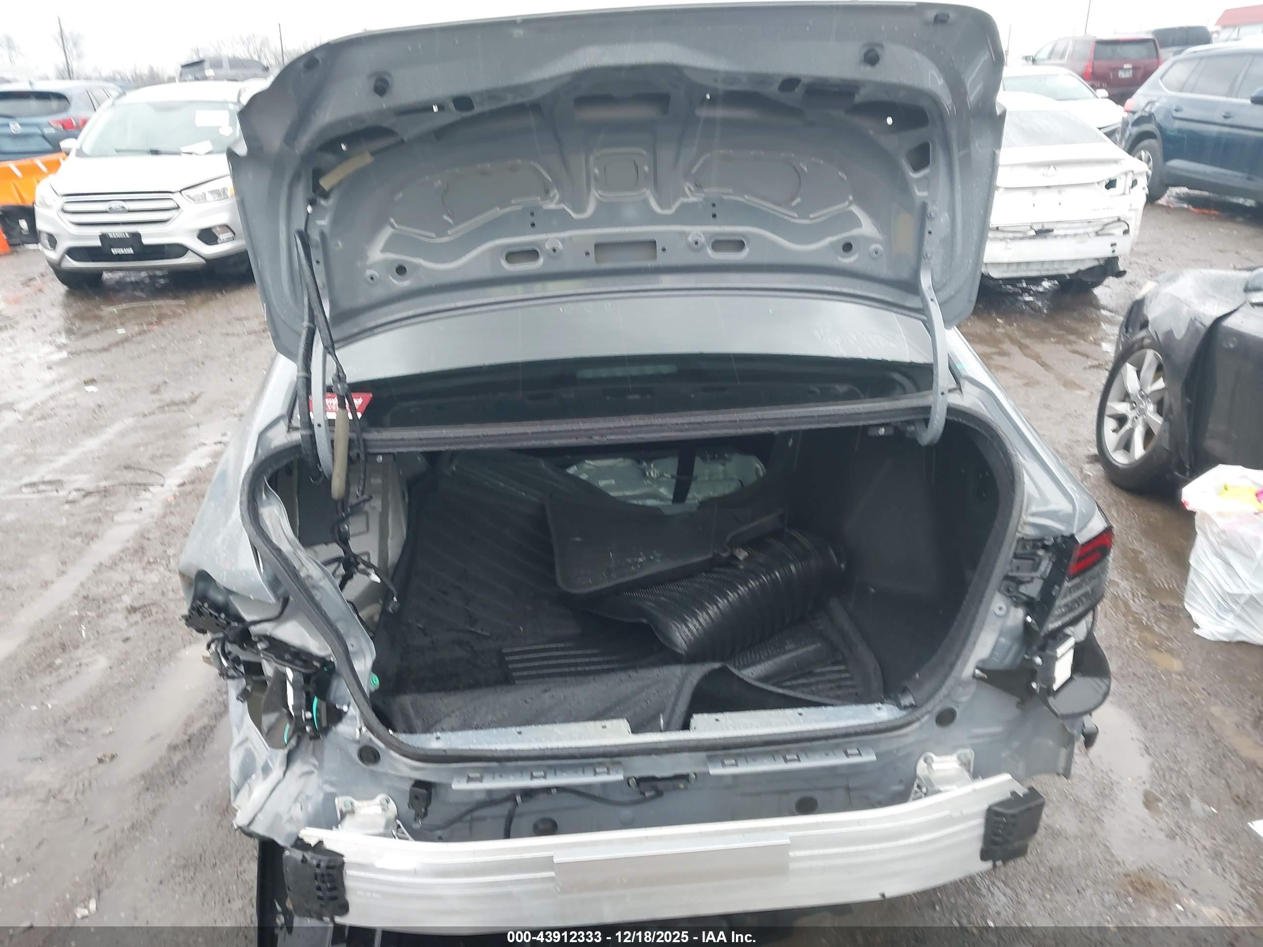HONDA ACCORD image 6