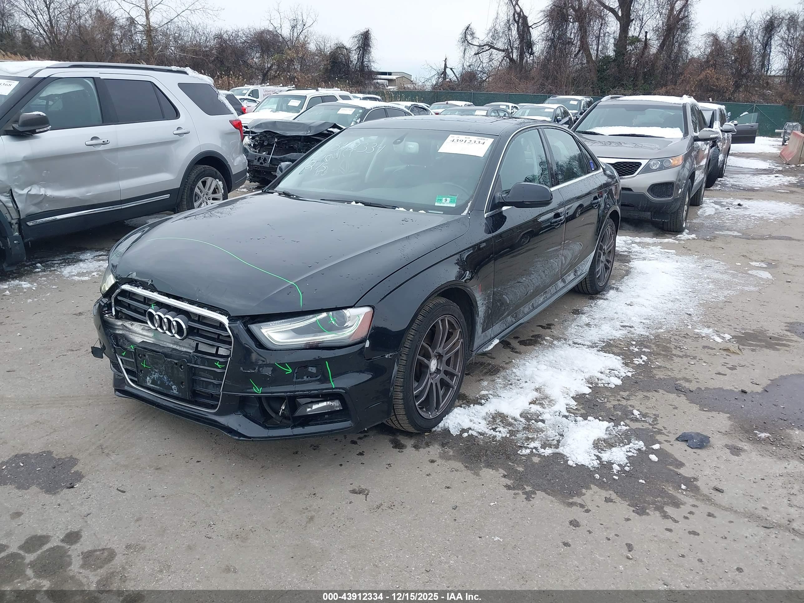 AUDI A4 image 2