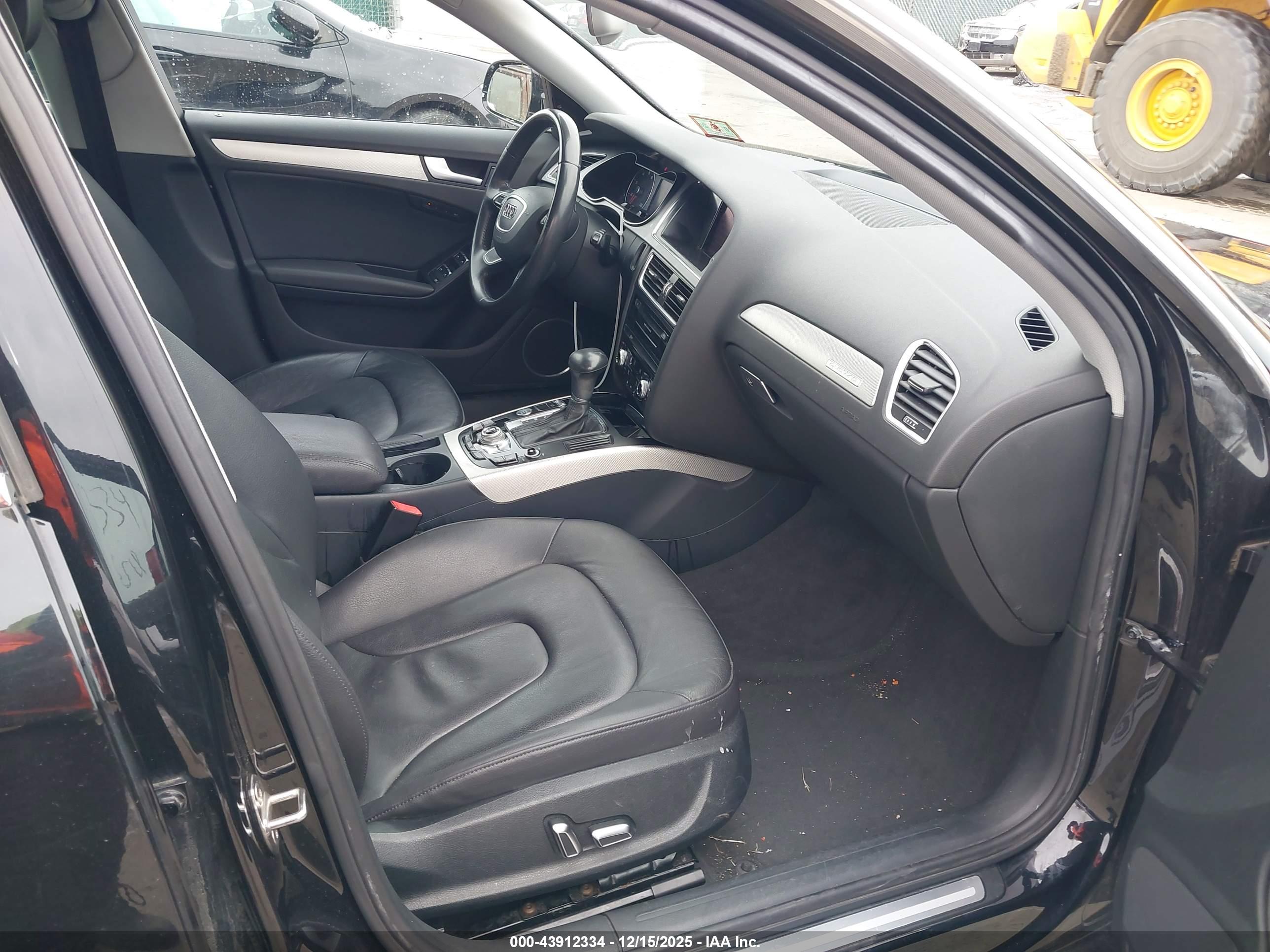 AUDI A4 image 5
