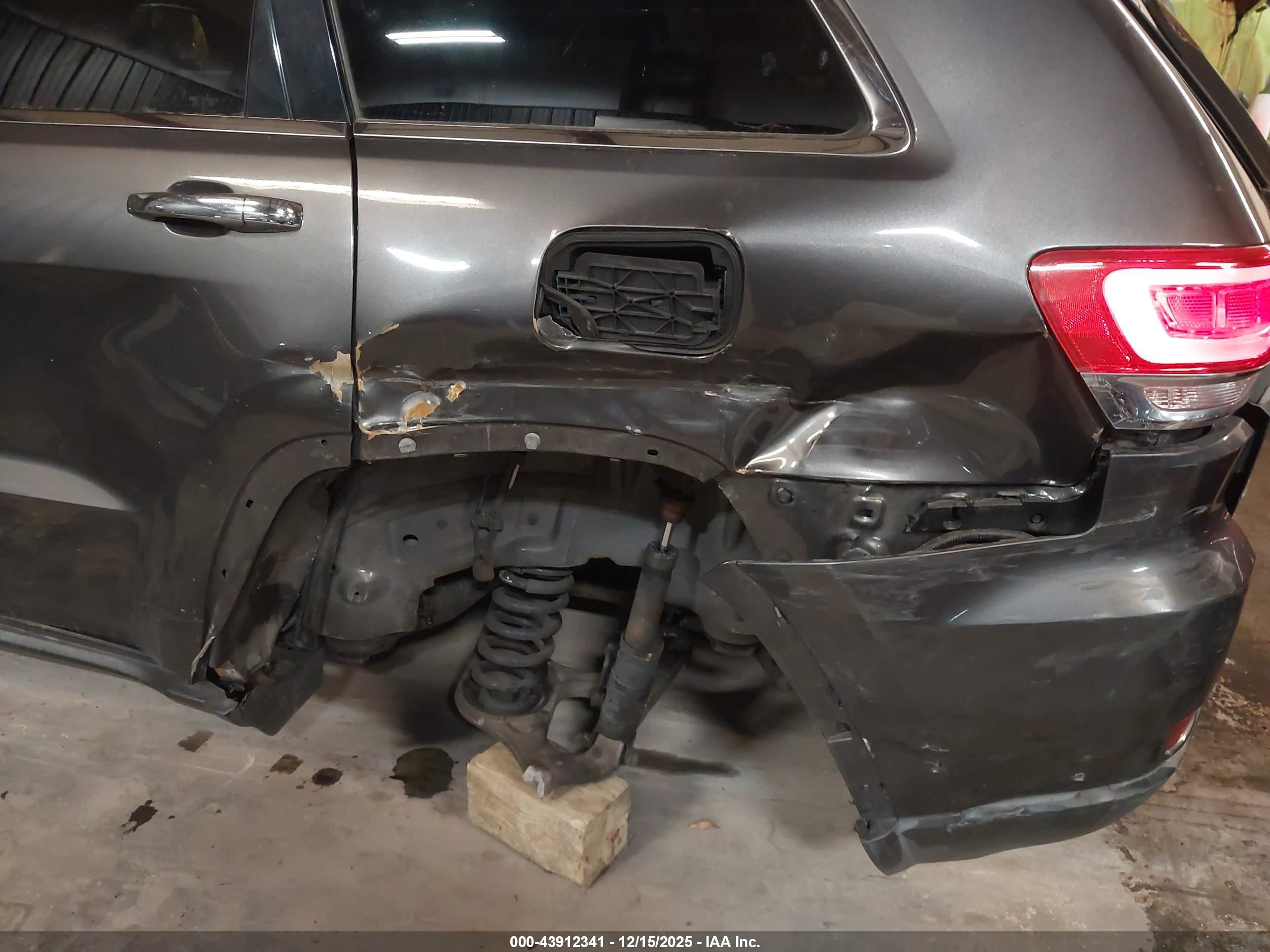 JEEP GRAND image 6