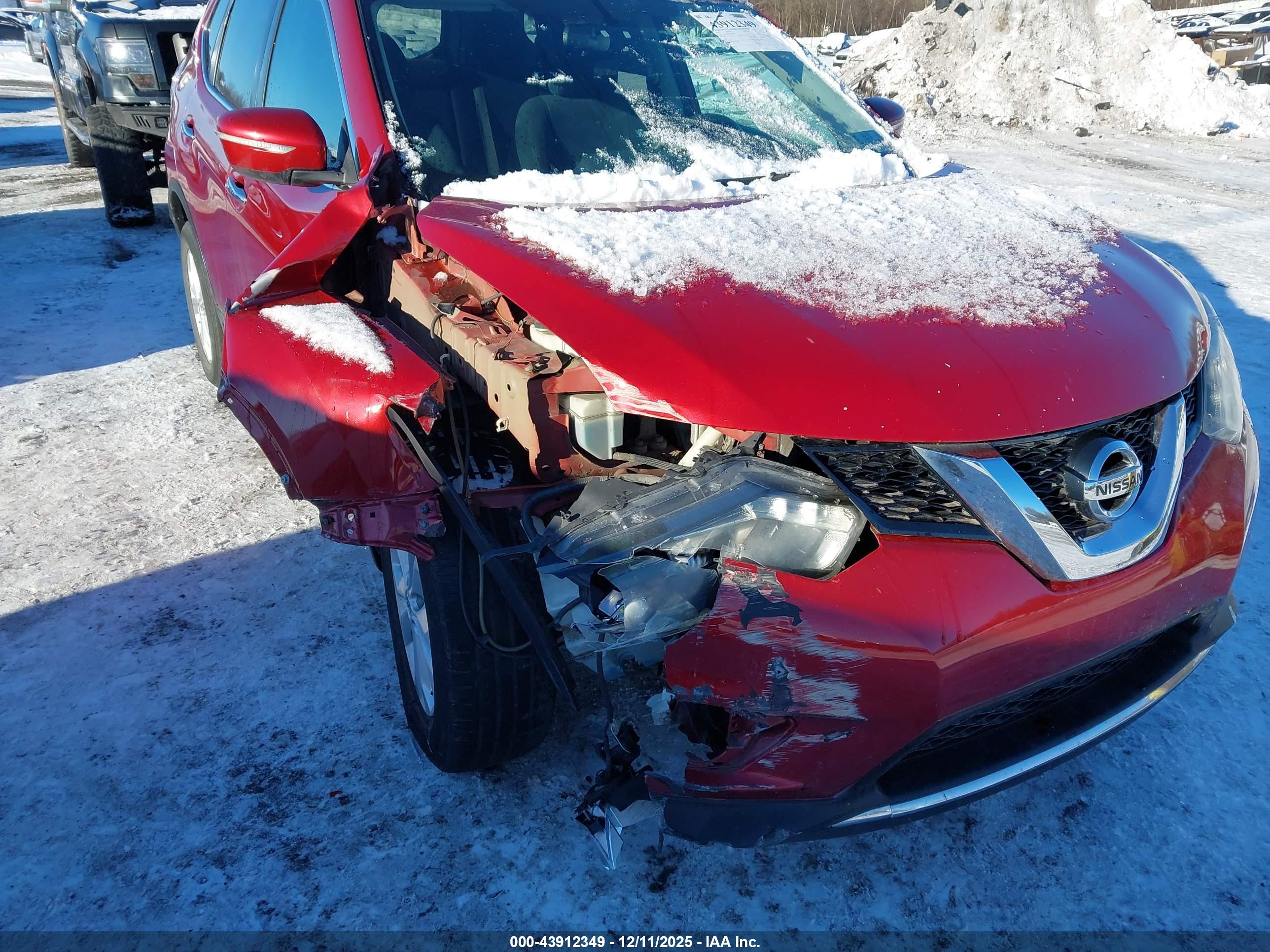 NISSAN ROGUE image 6