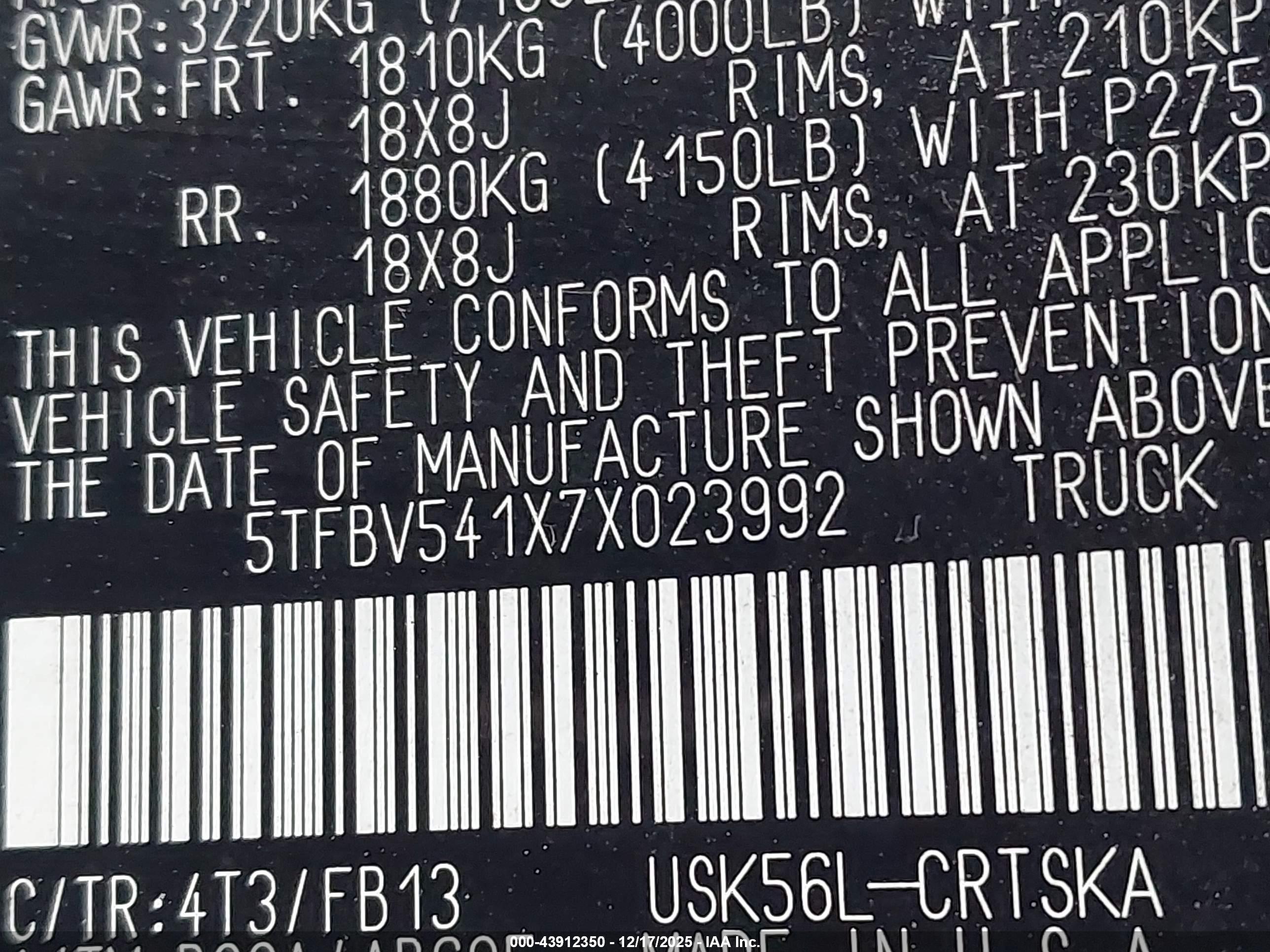 TOYOTA TUNDRA image 9