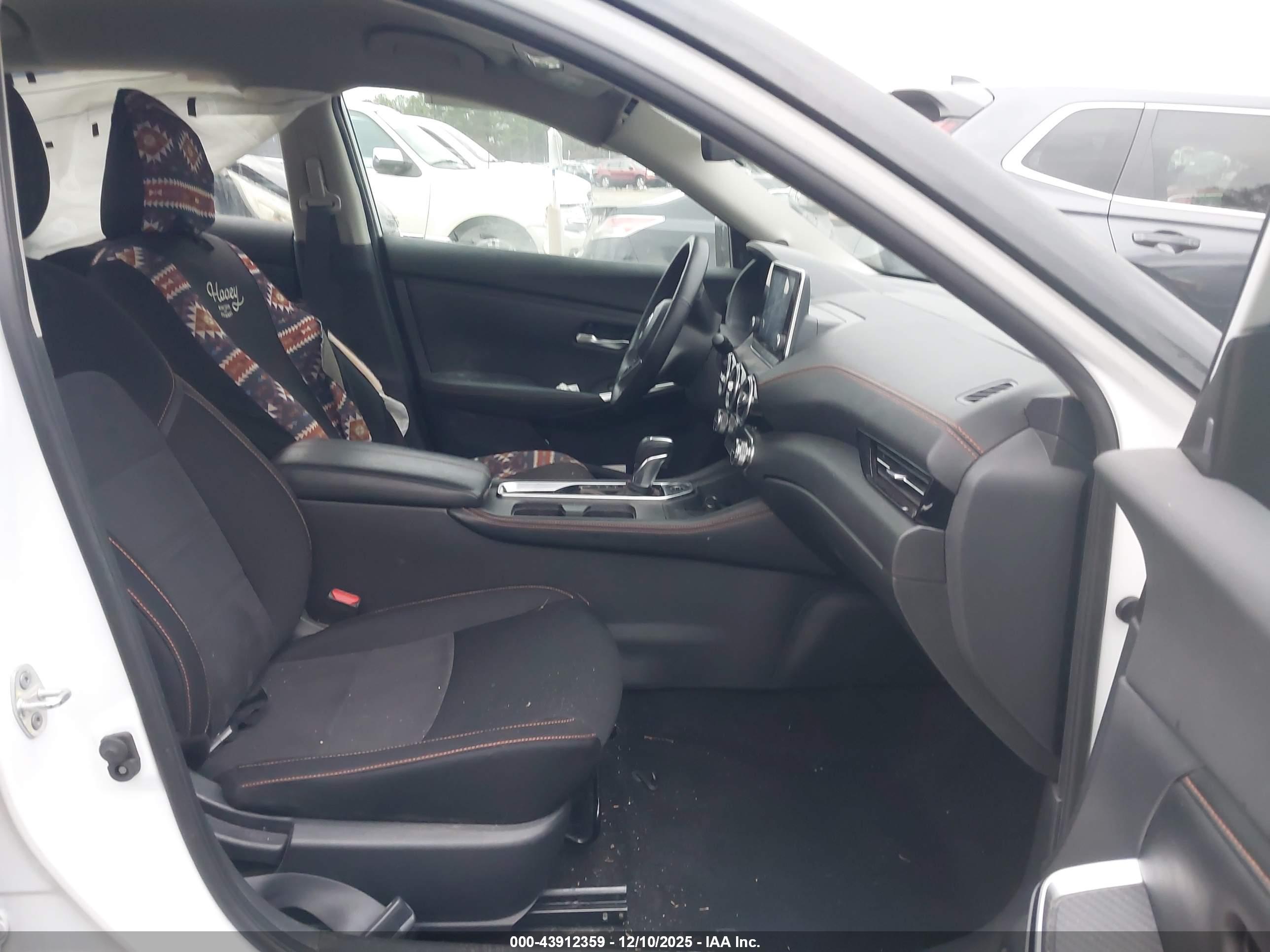 NISSAN SENTRA image 5