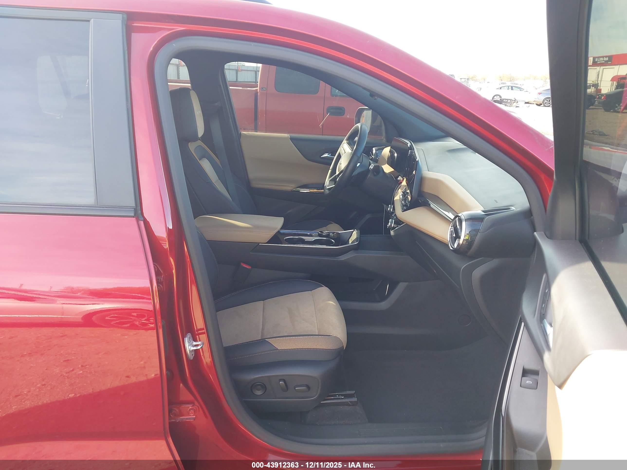 CHEVROLET EQUINOX image 5