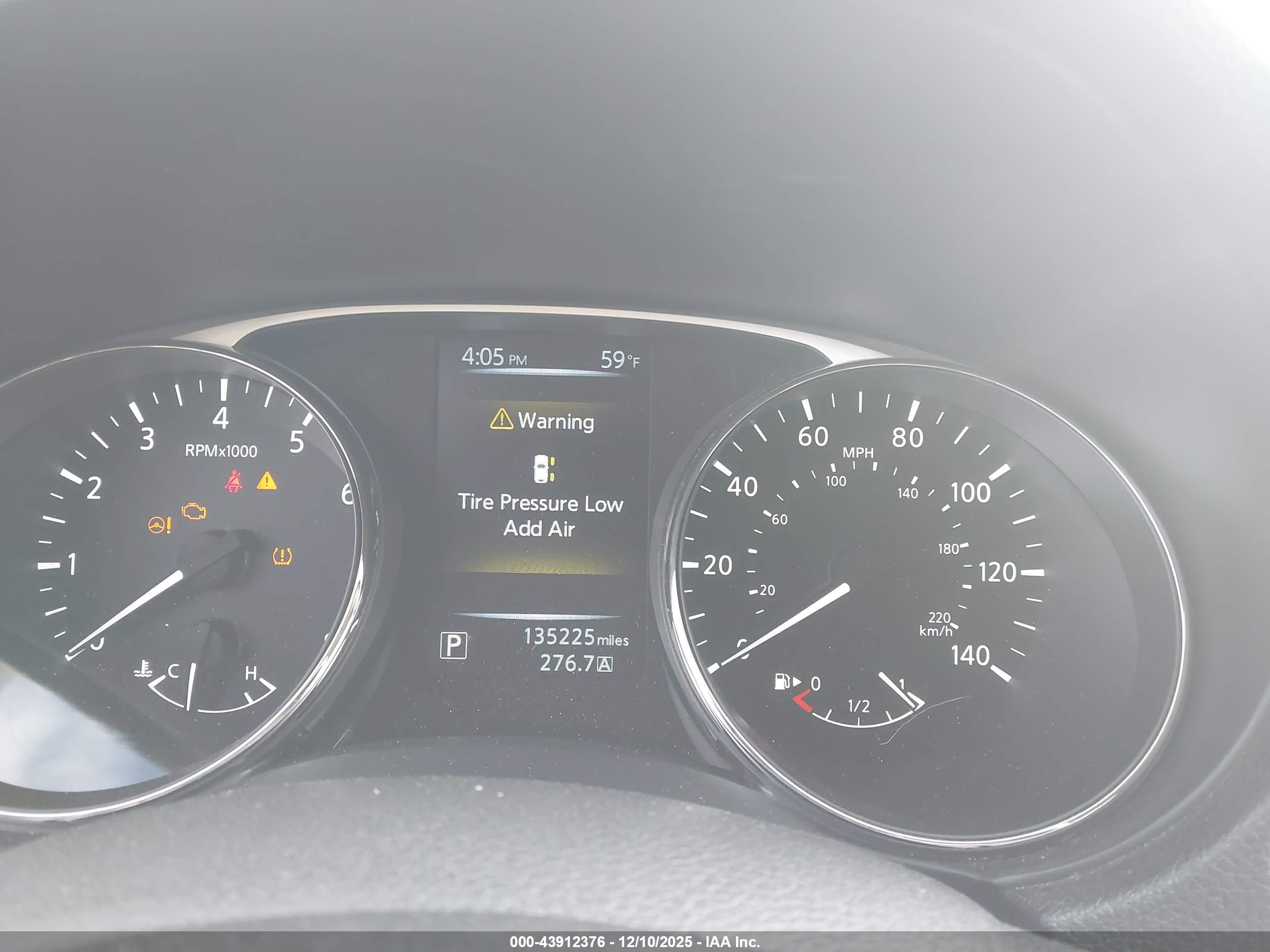 NISSAN ROGUE image 7
