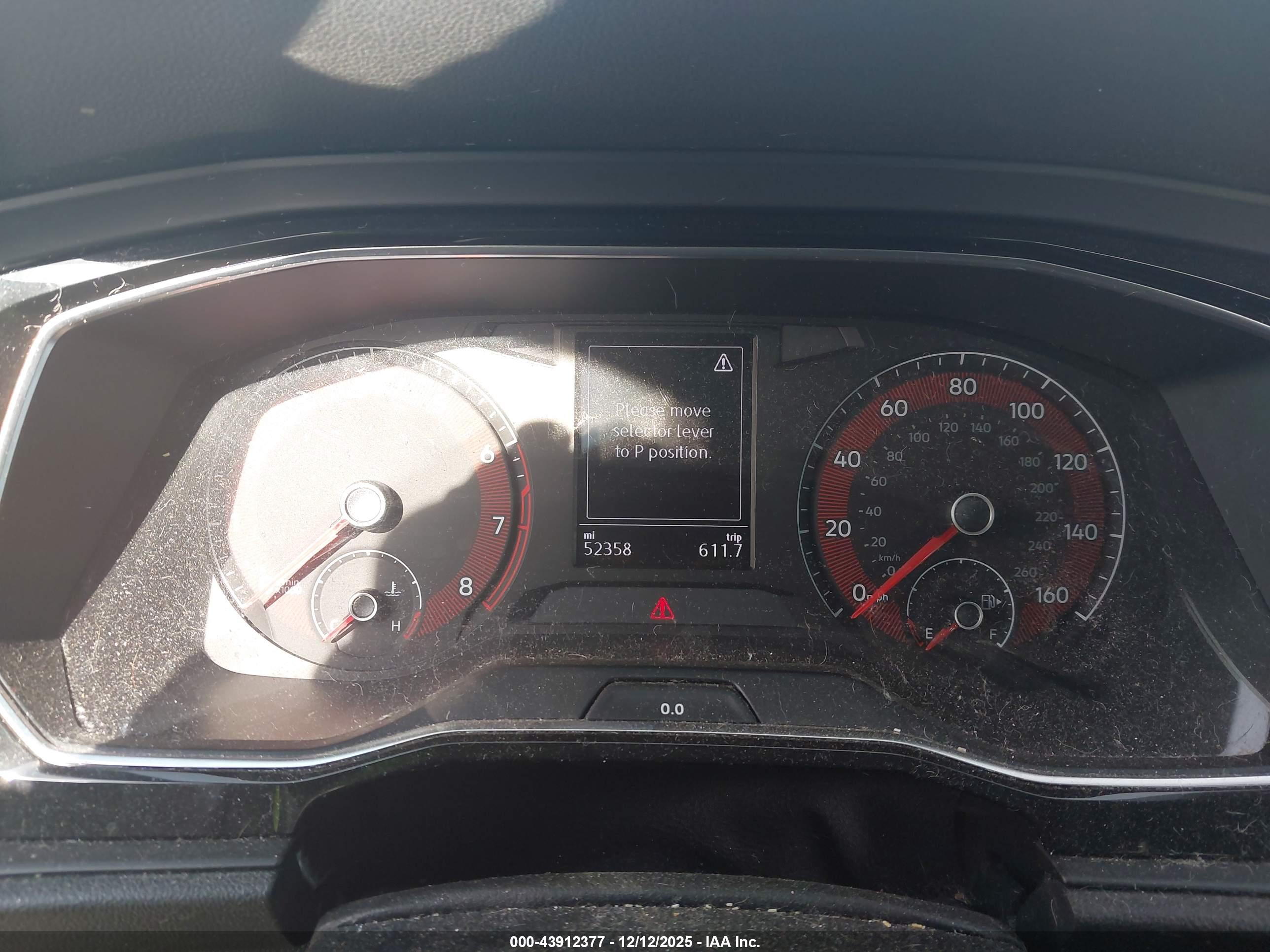 VOLKSWAGEN JETTA image 7
