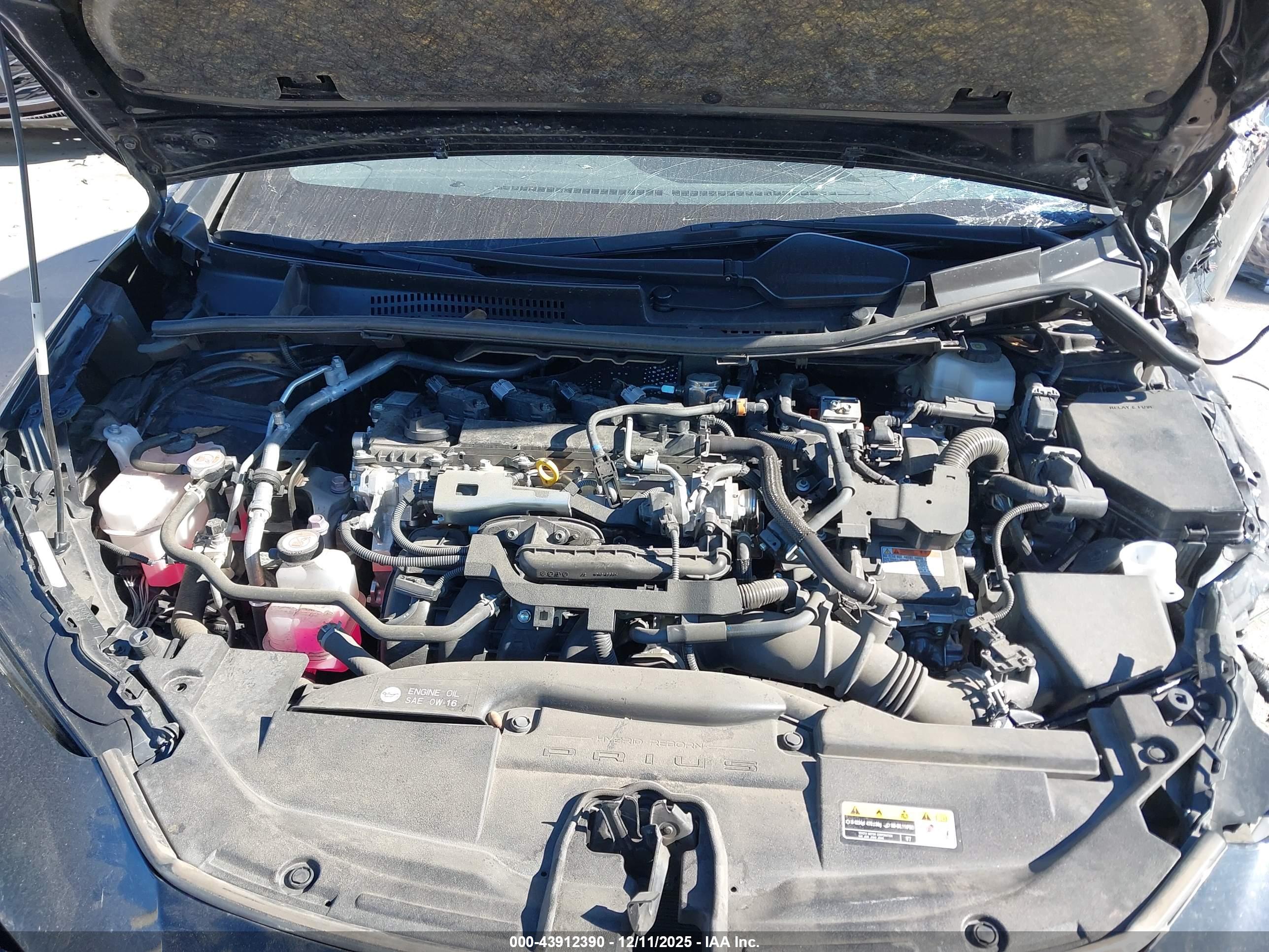 TOYOTA PRIUS image 10
