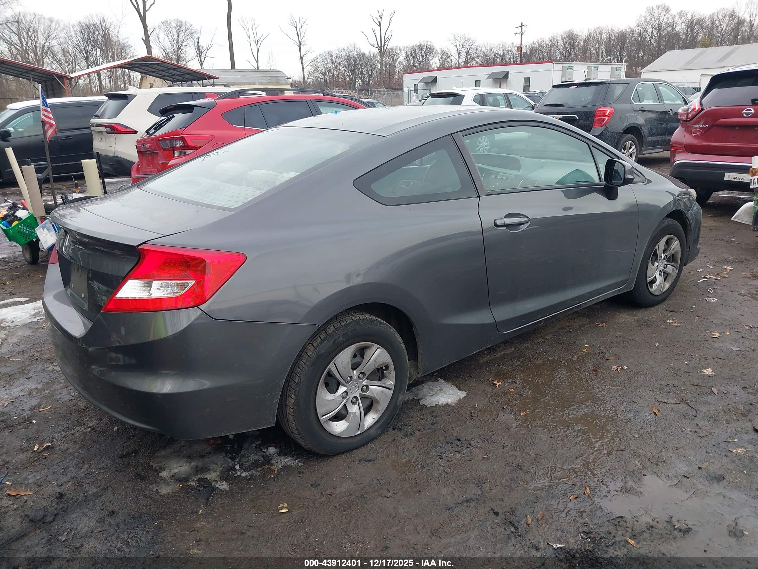 HONDA CIVIC image 4