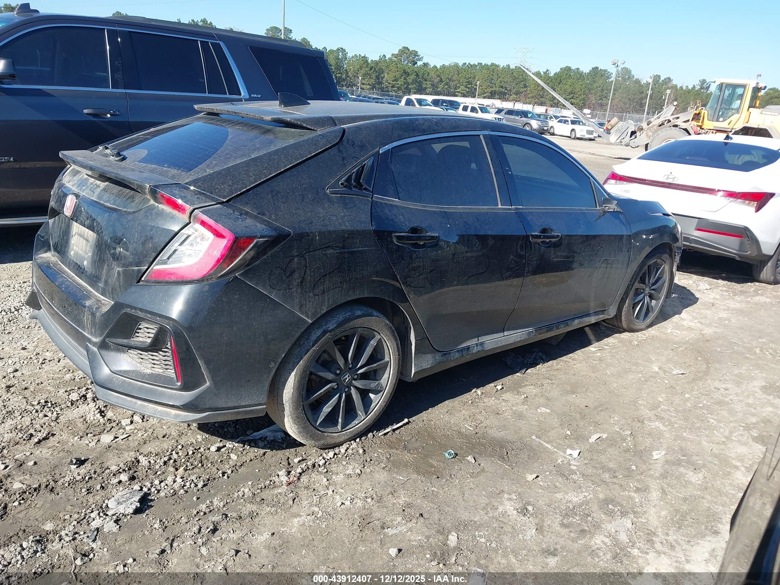 HONDA CIVIC image 4