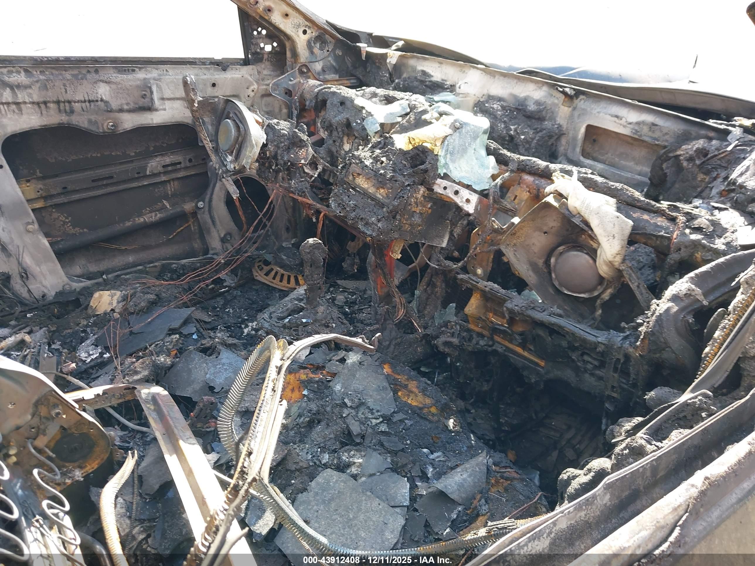NISSAN ROGUE image 5