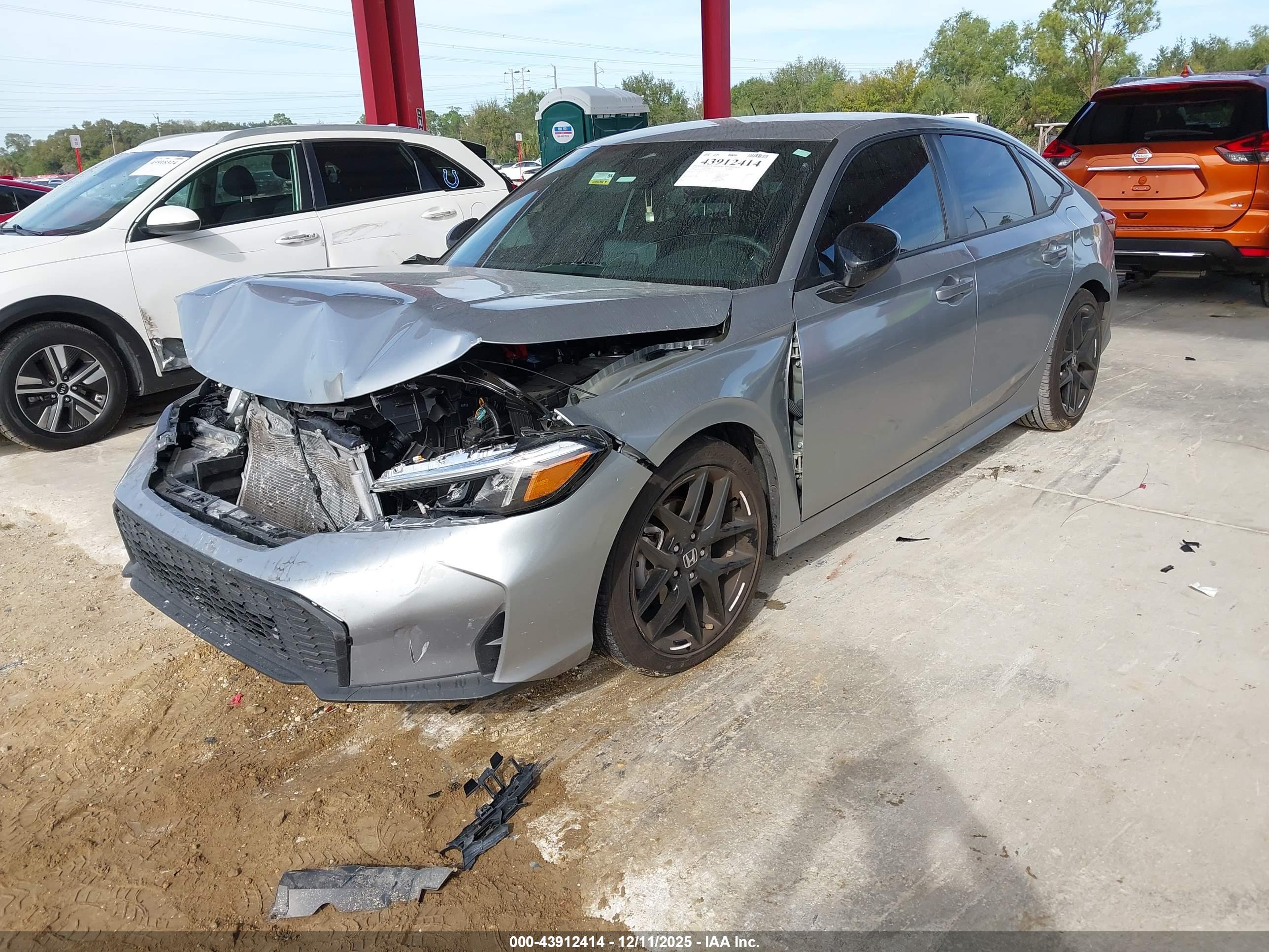 HONDA CIVIC image 2