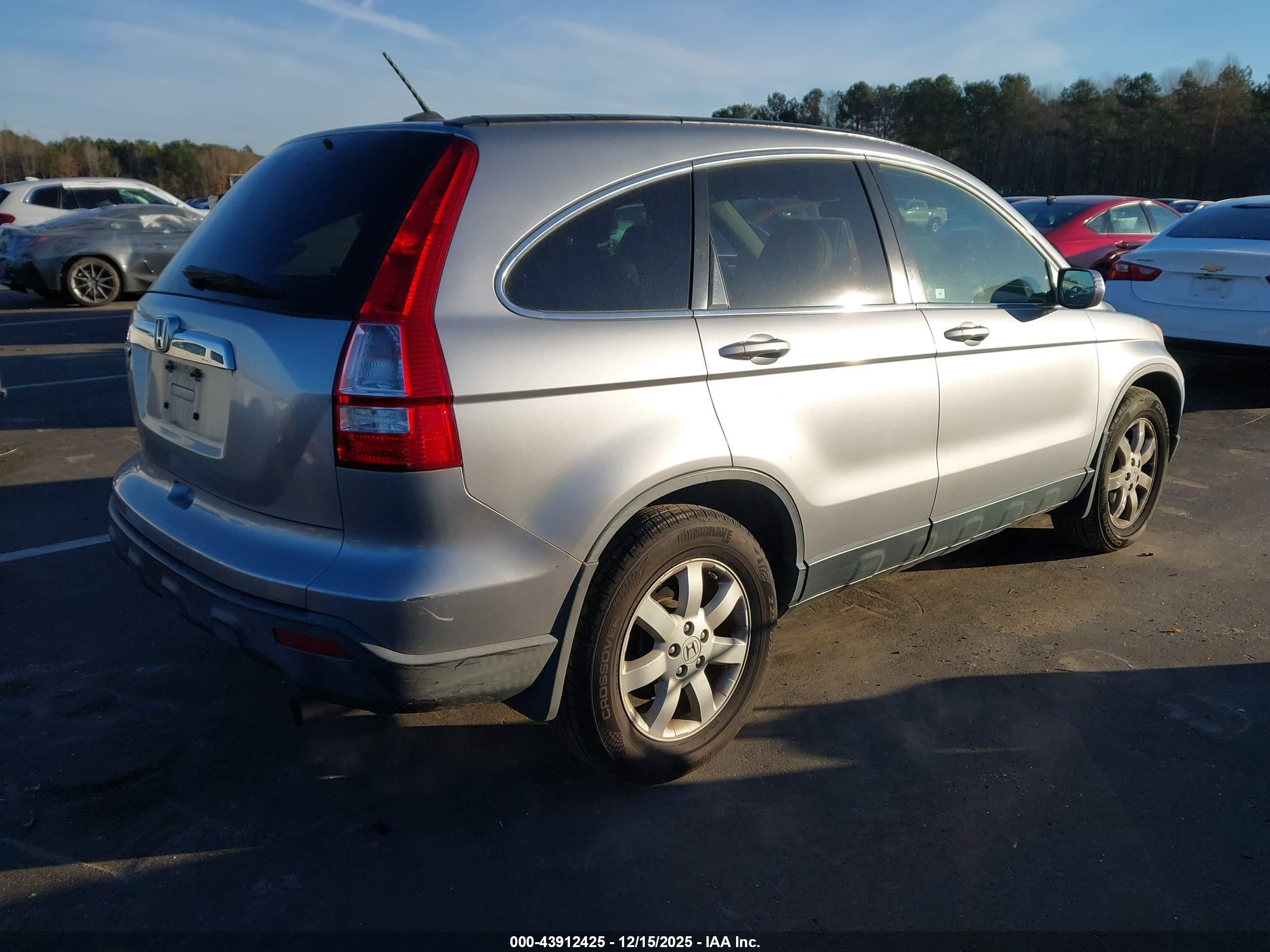 HONDA CR-V image 4
